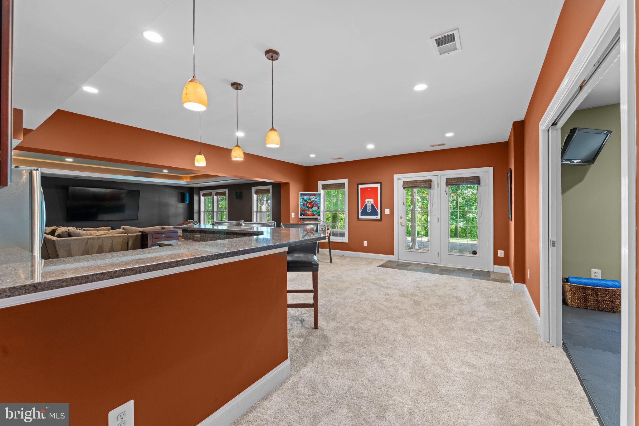 BROADLANDS SOUTH - Residential