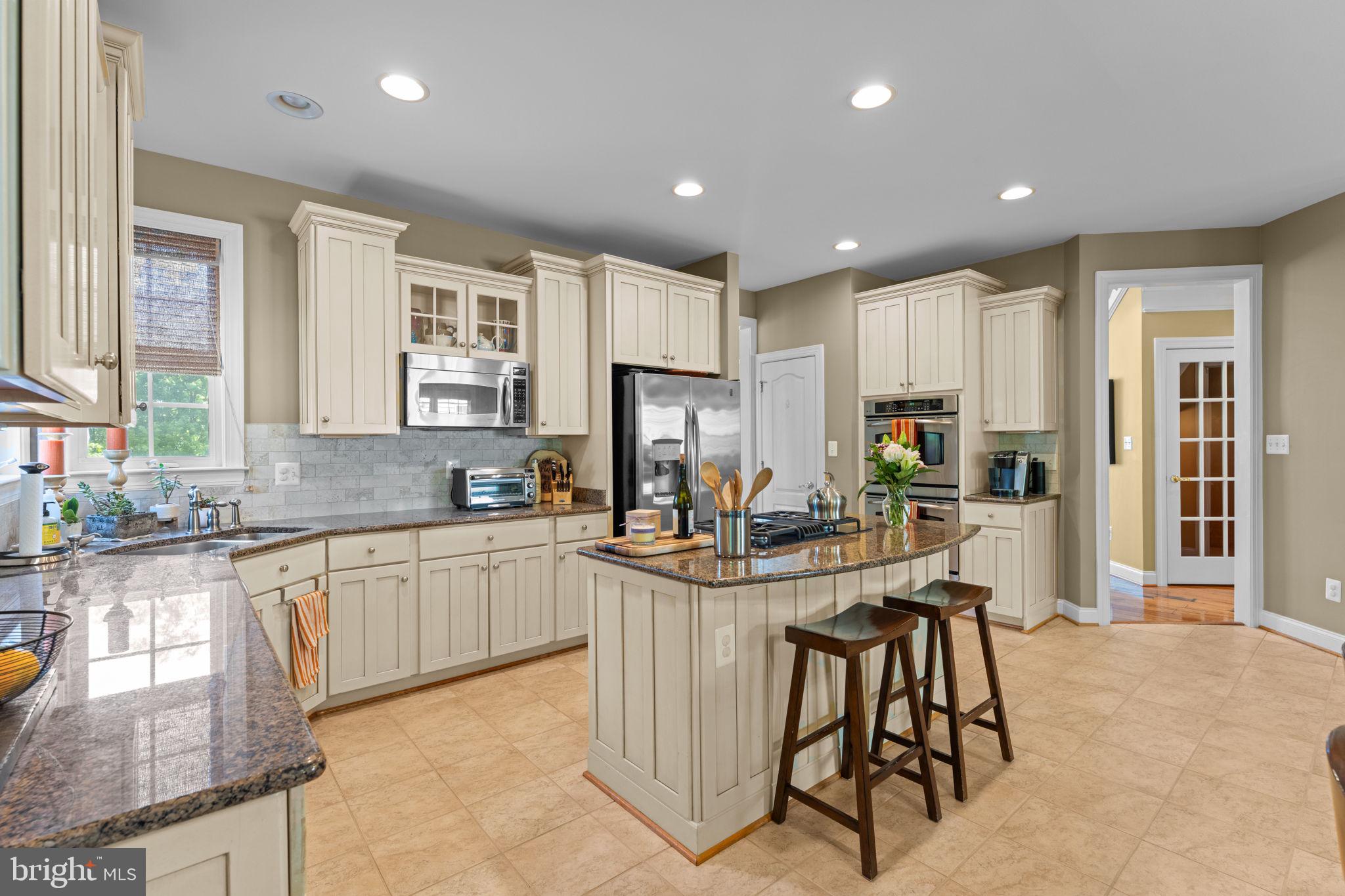 BROADLANDS SOUTH - Residential