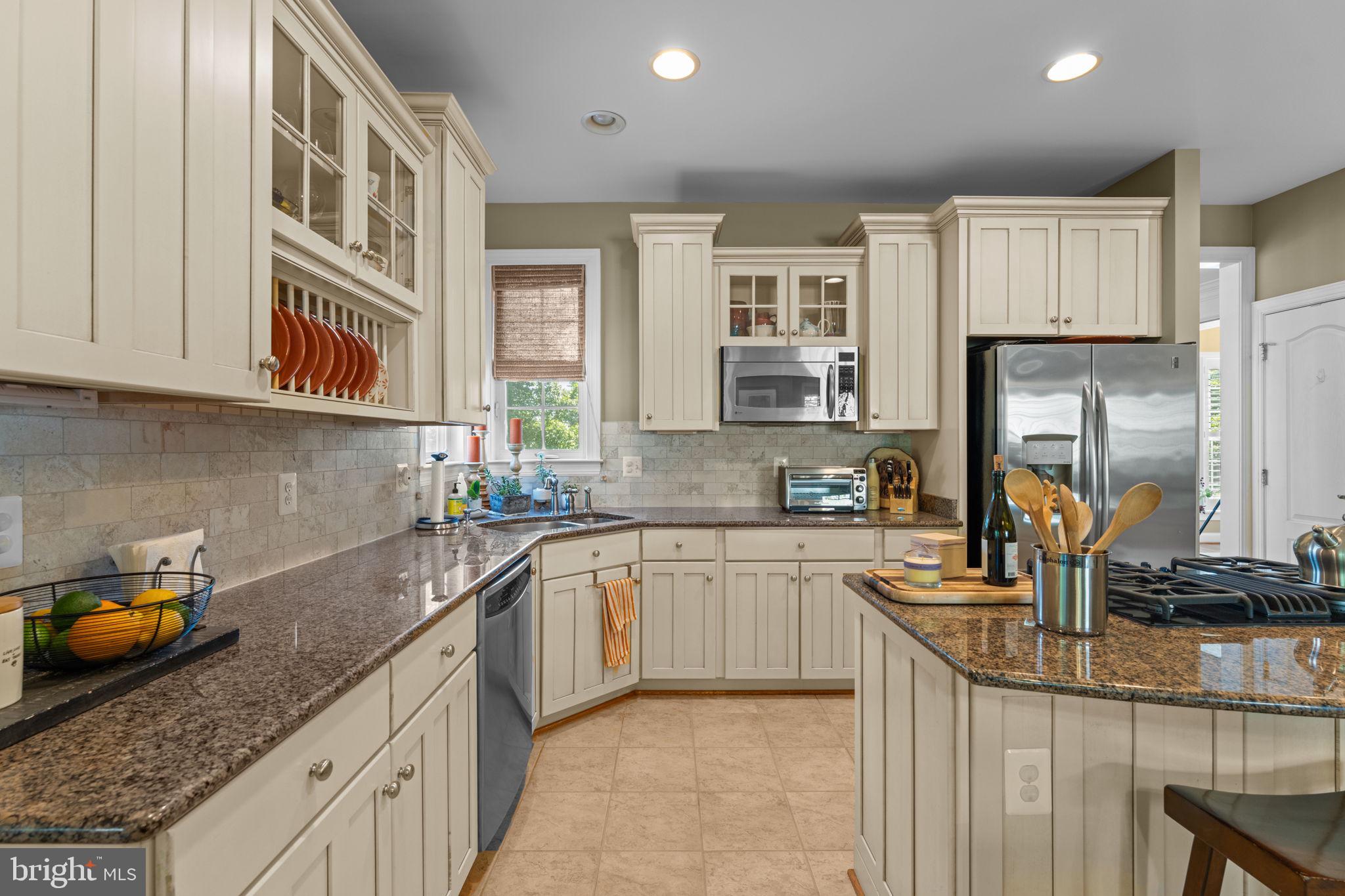 BROADLANDS SOUTH - Residential