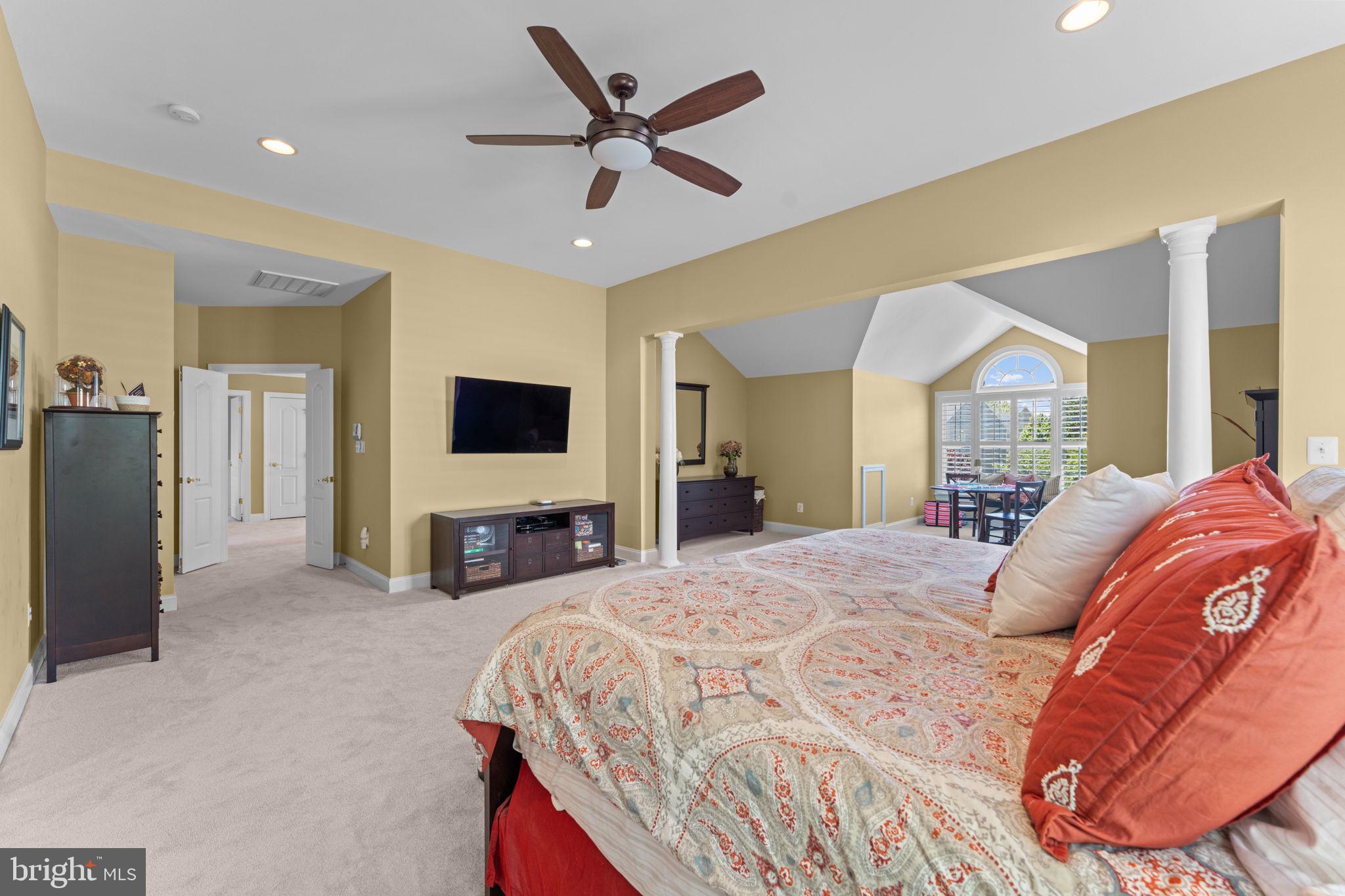 BROADLANDS SOUTH - Residential