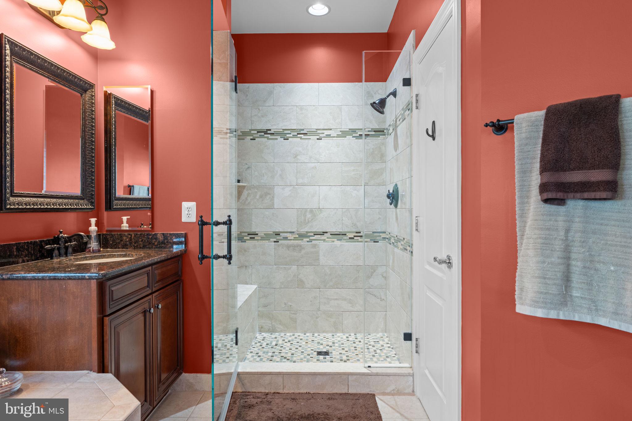 BROADLANDS SOUTH - Residential