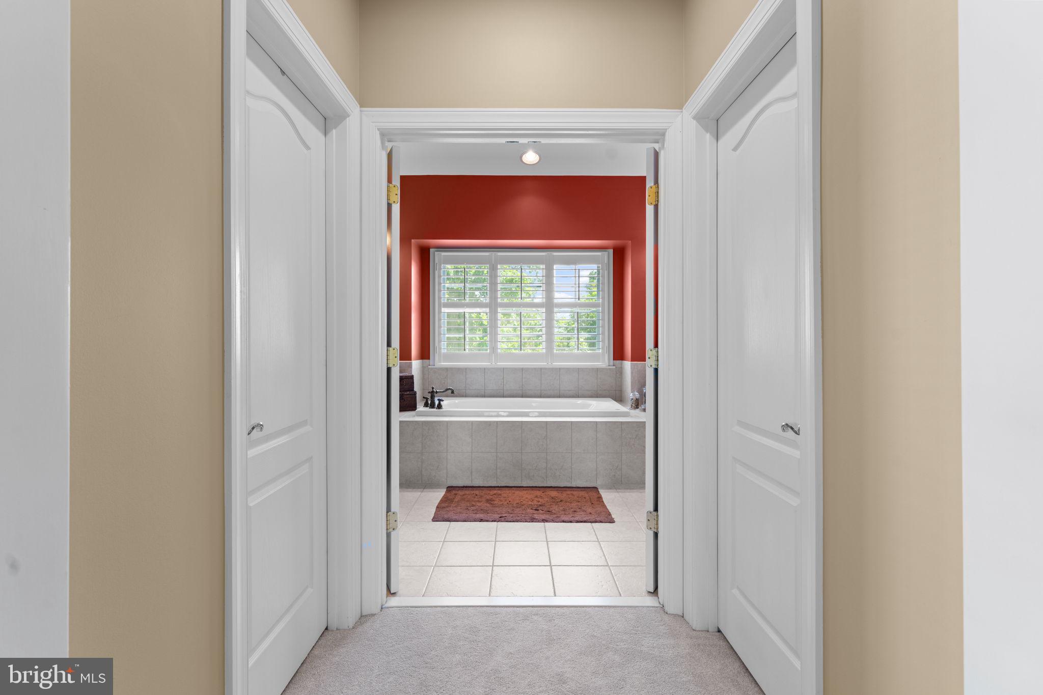BROADLANDS SOUTH - Residential