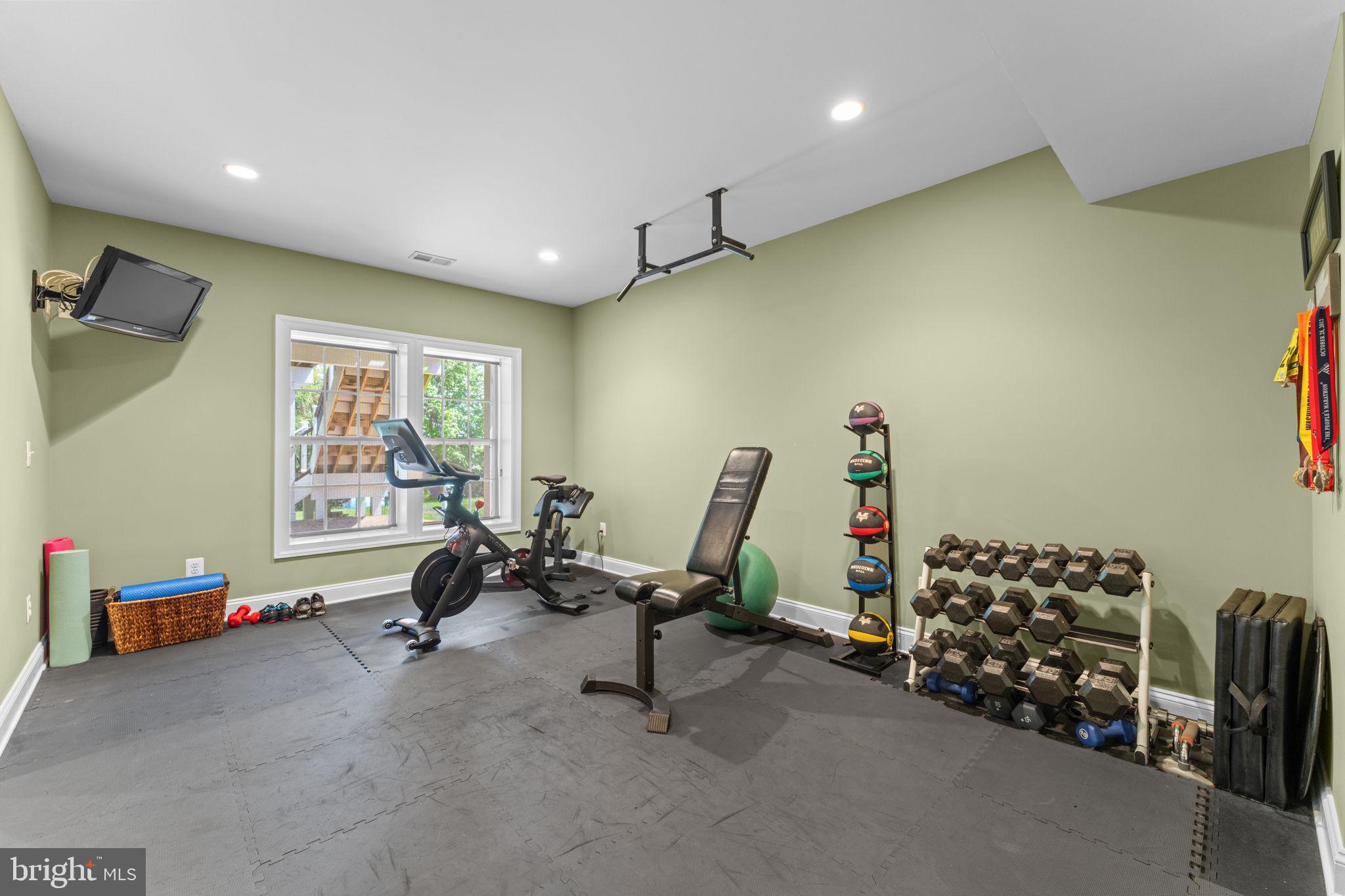 BROADLANDS SOUTH - Residential