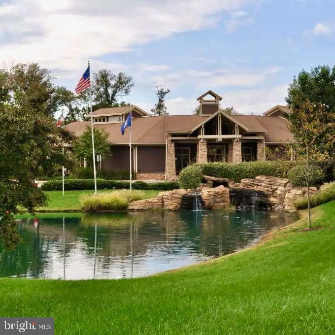 BROADLANDS SOUTH - Residential