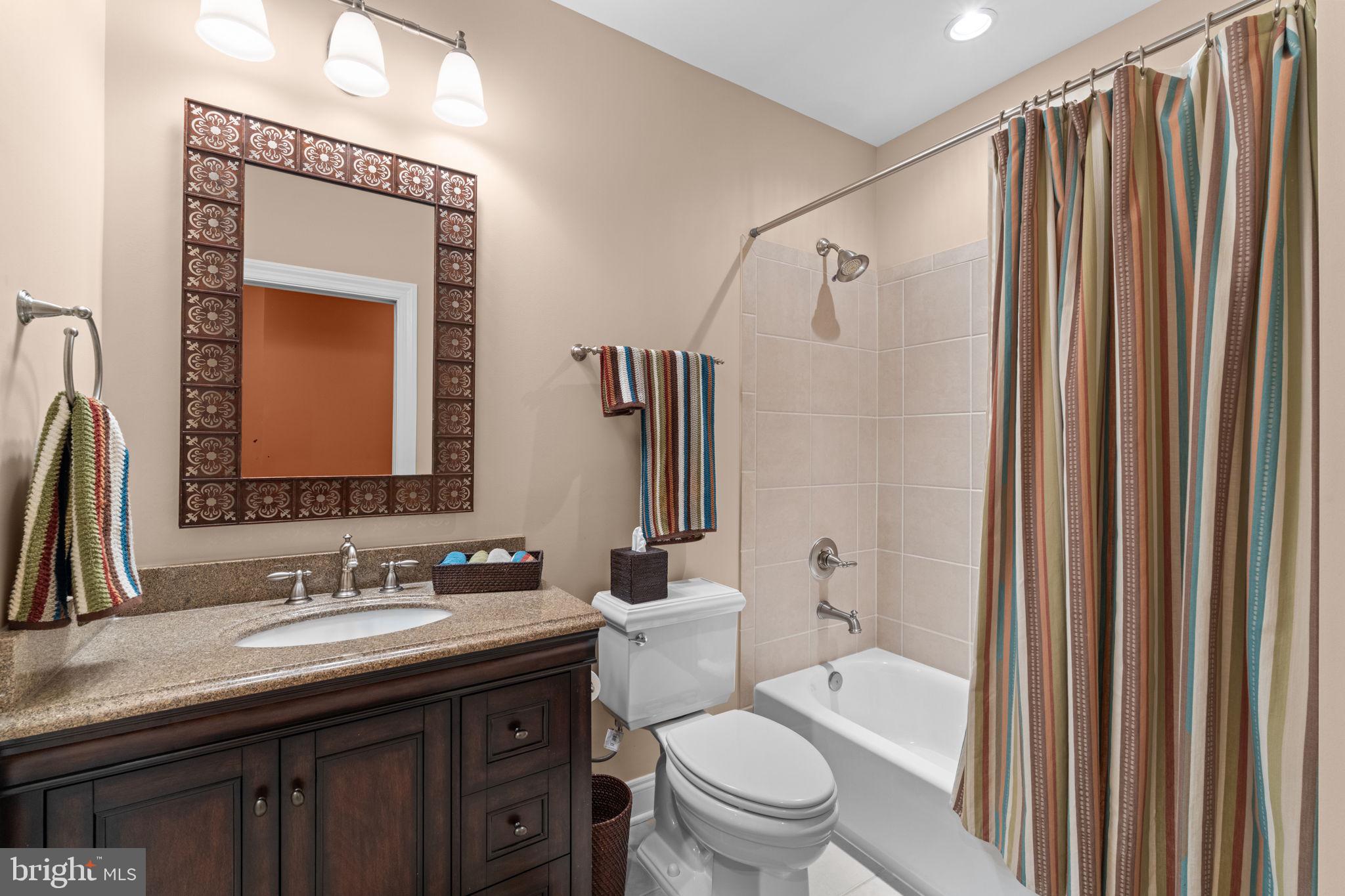 BROADLANDS SOUTH - Residential