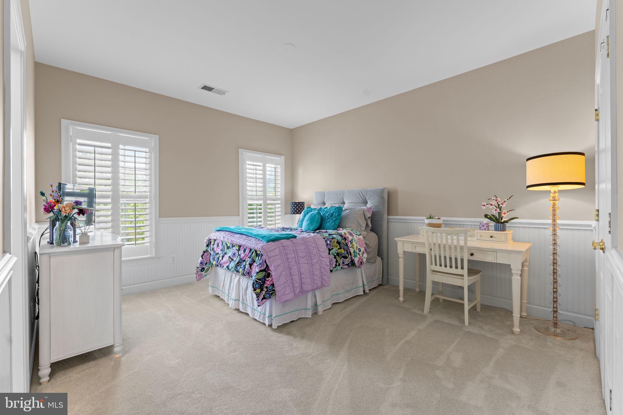 BROADLANDS SOUTH - Residential