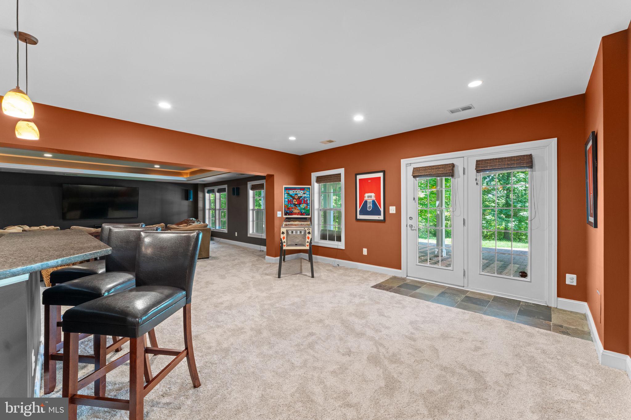 BROADLANDS SOUTH - Residential