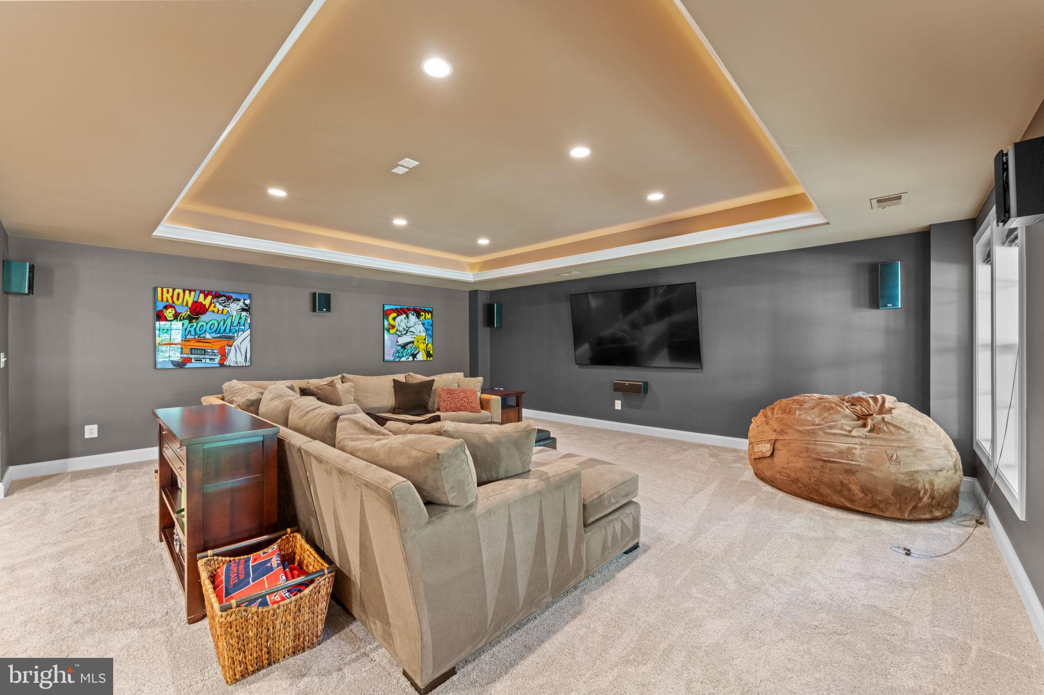 BROADLANDS SOUTH - Residential