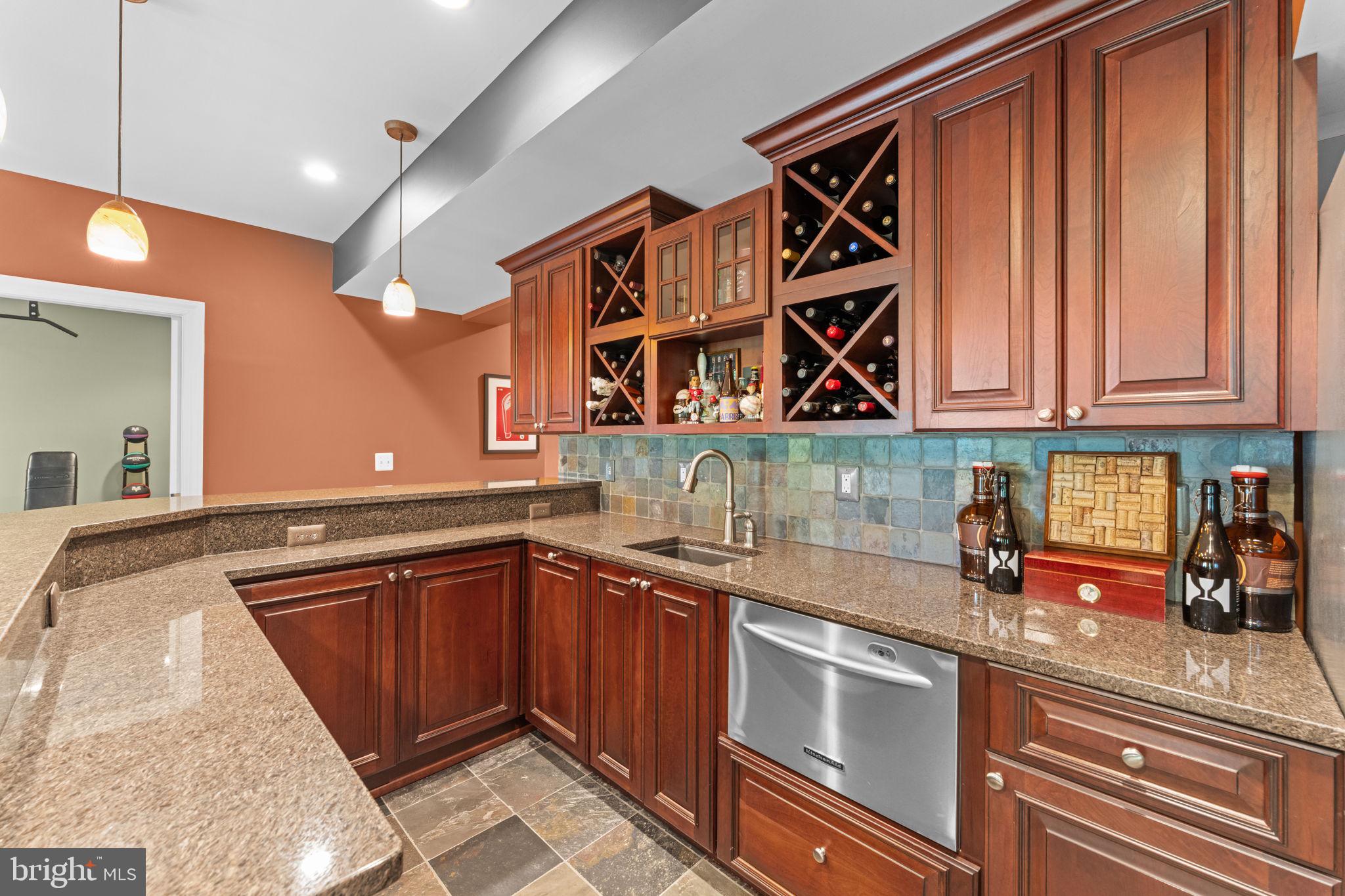 BROADLANDS SOUTH - Residential