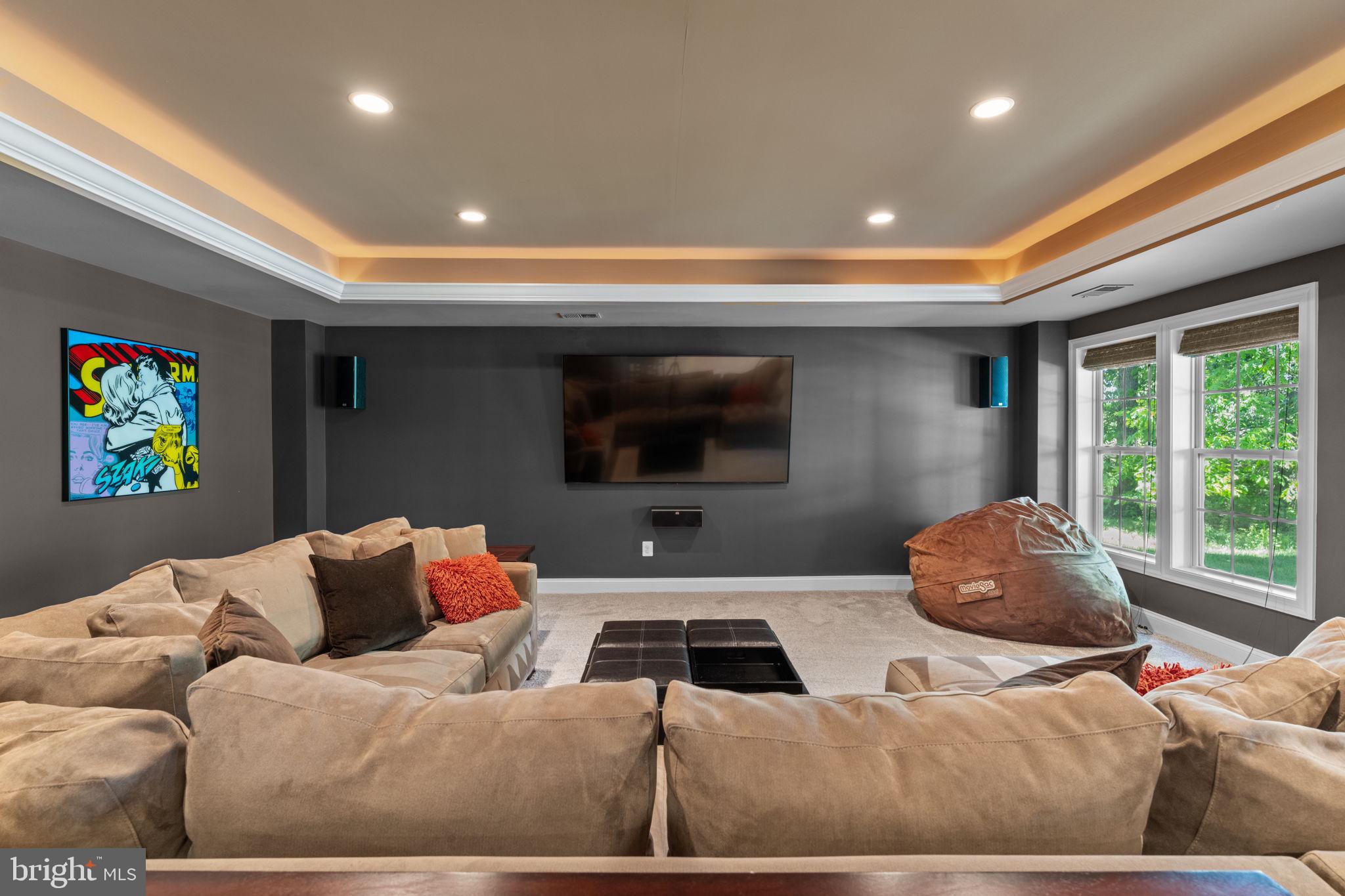 BROADLANDS SOUTH - Residential