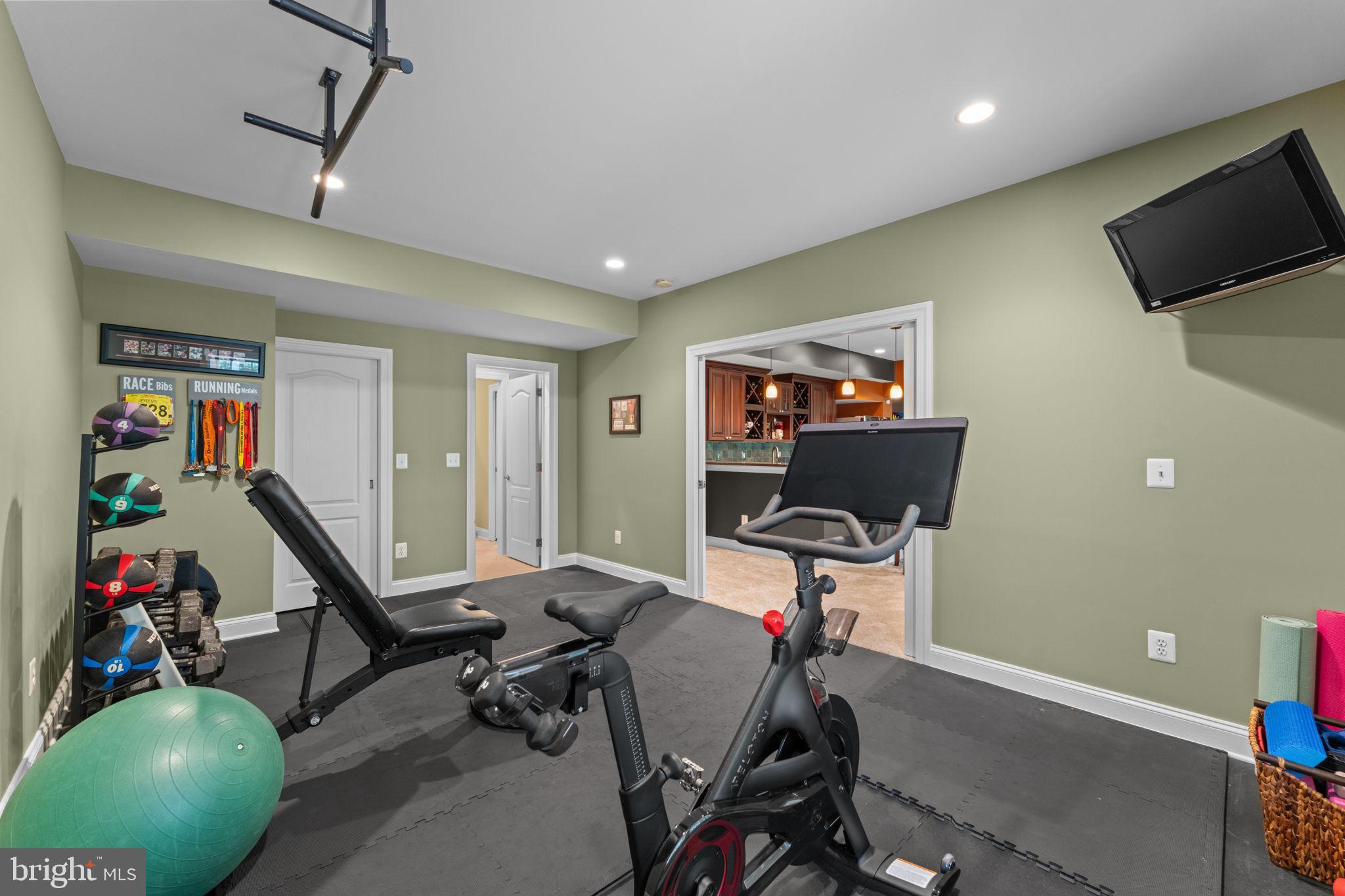 BROADLANDS SOUTH - Residential
