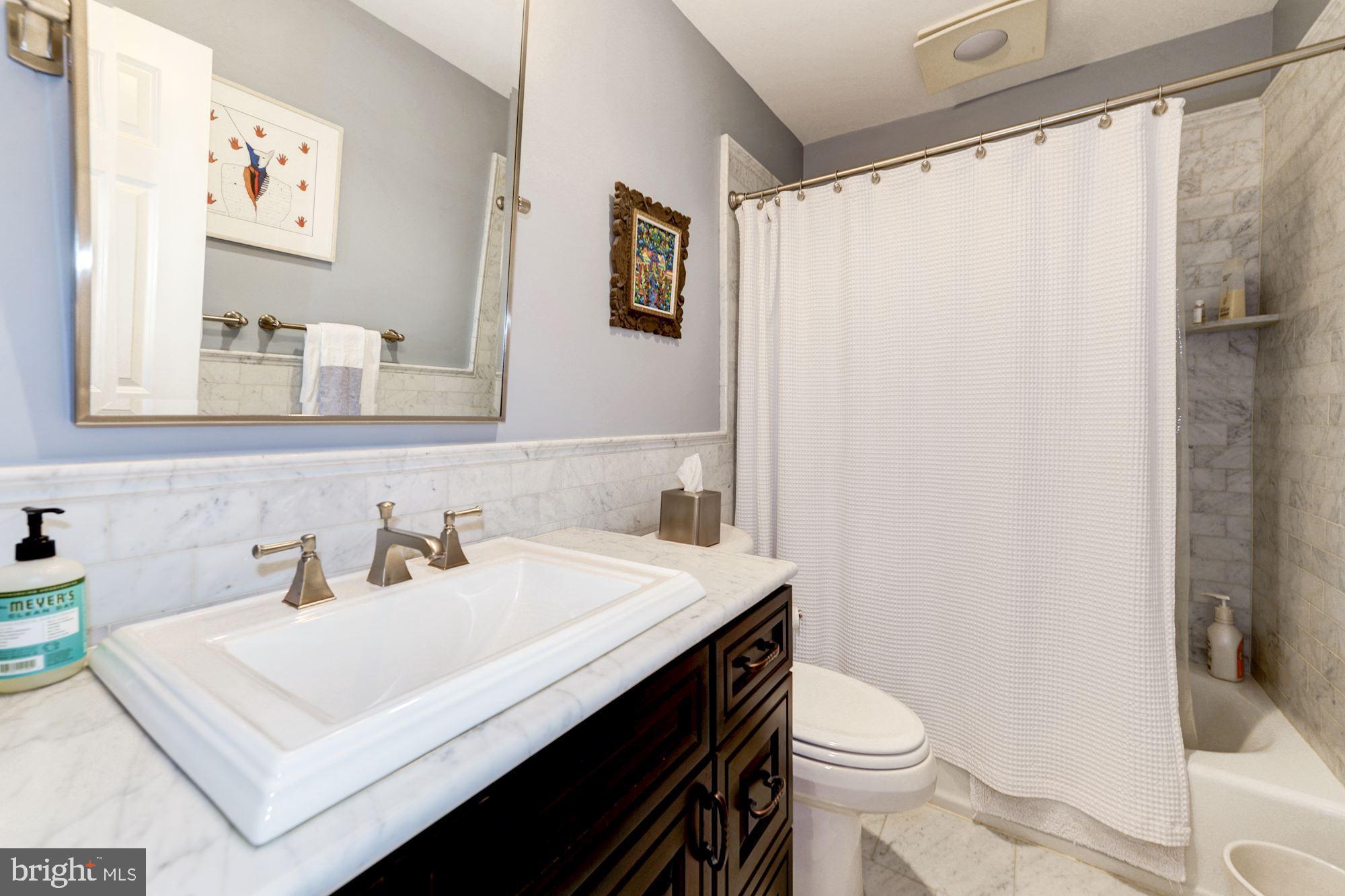 CHEVY CHASE - Residential