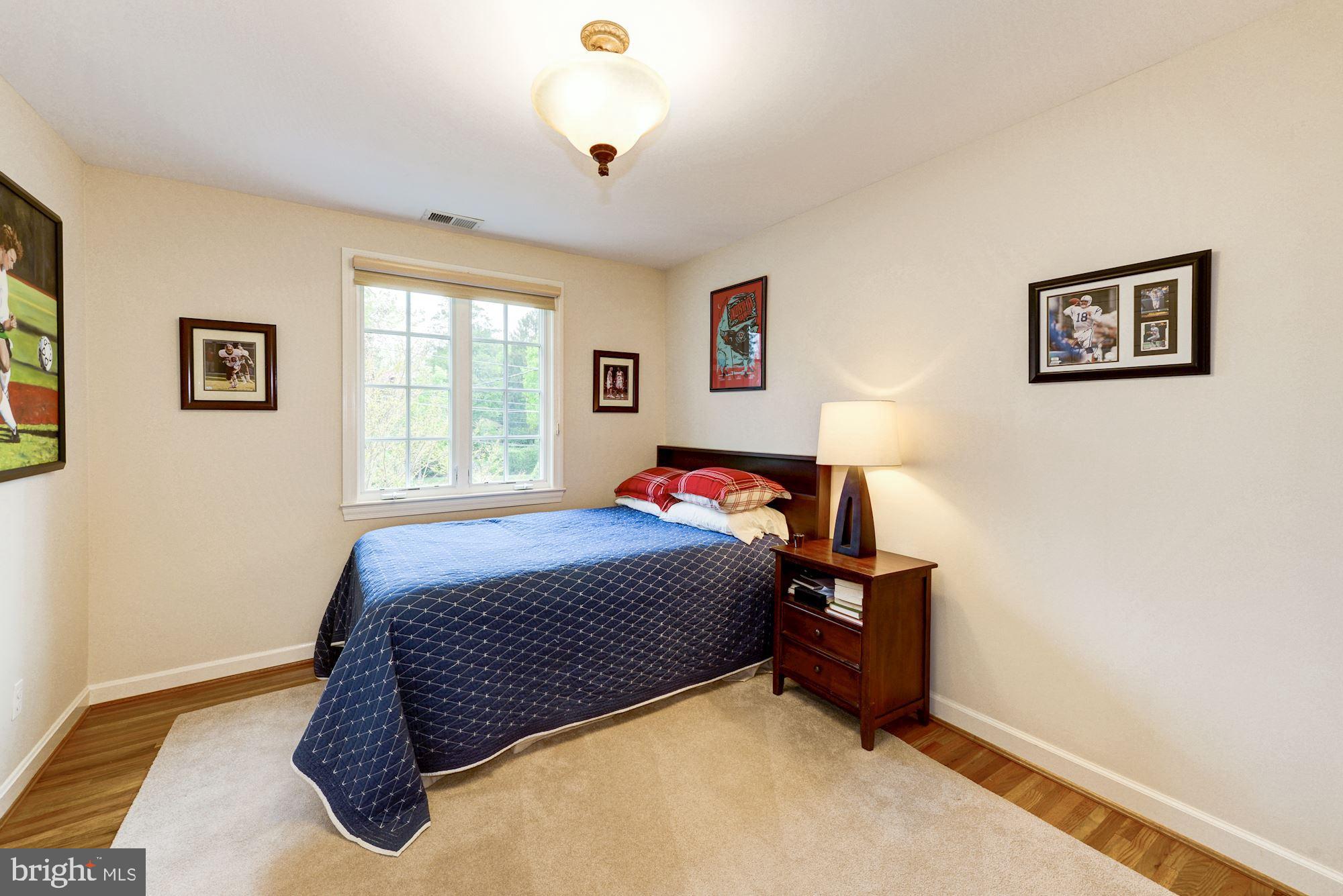 CHEVY CHASE - Residential