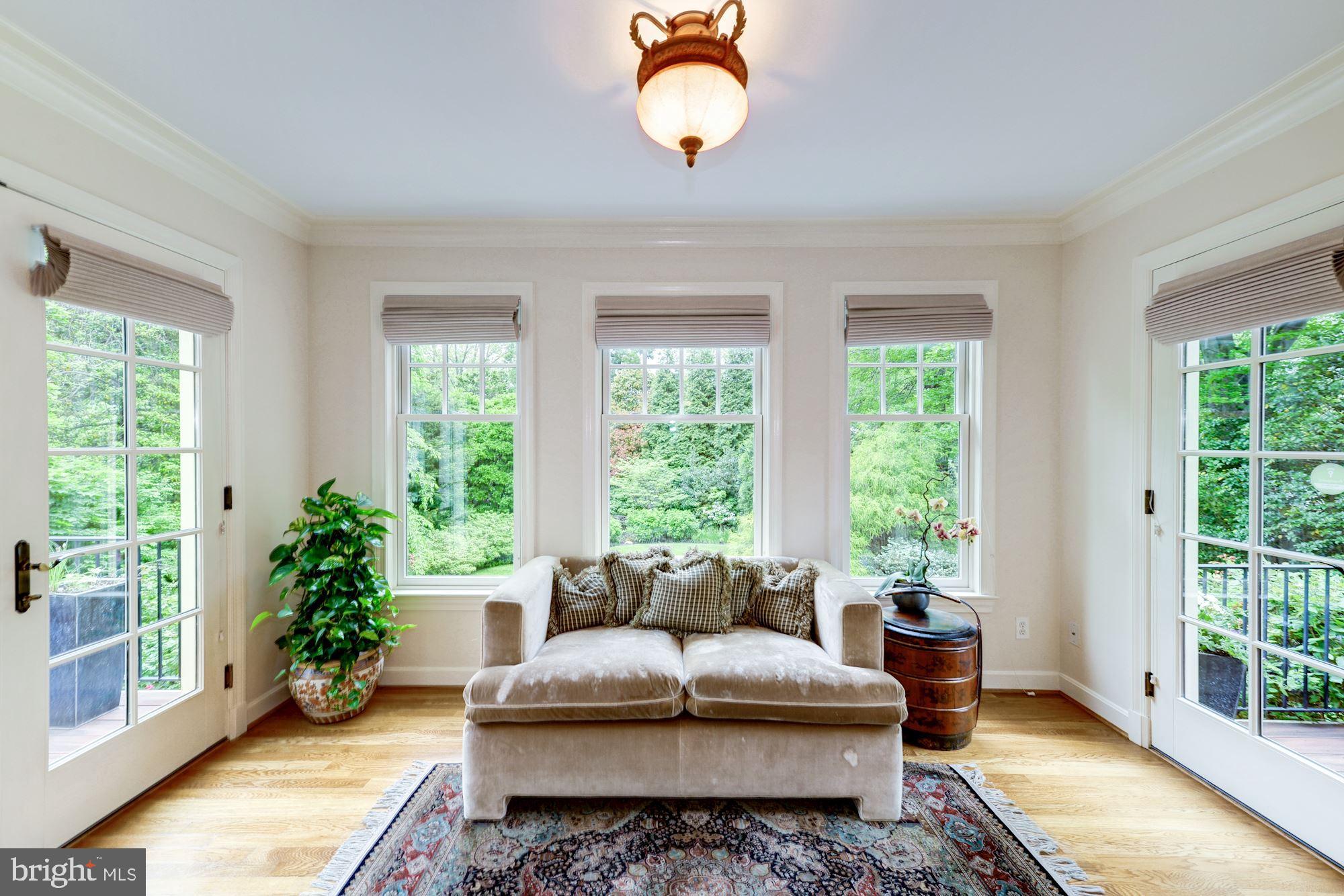 CHEVY CHASE - Residential