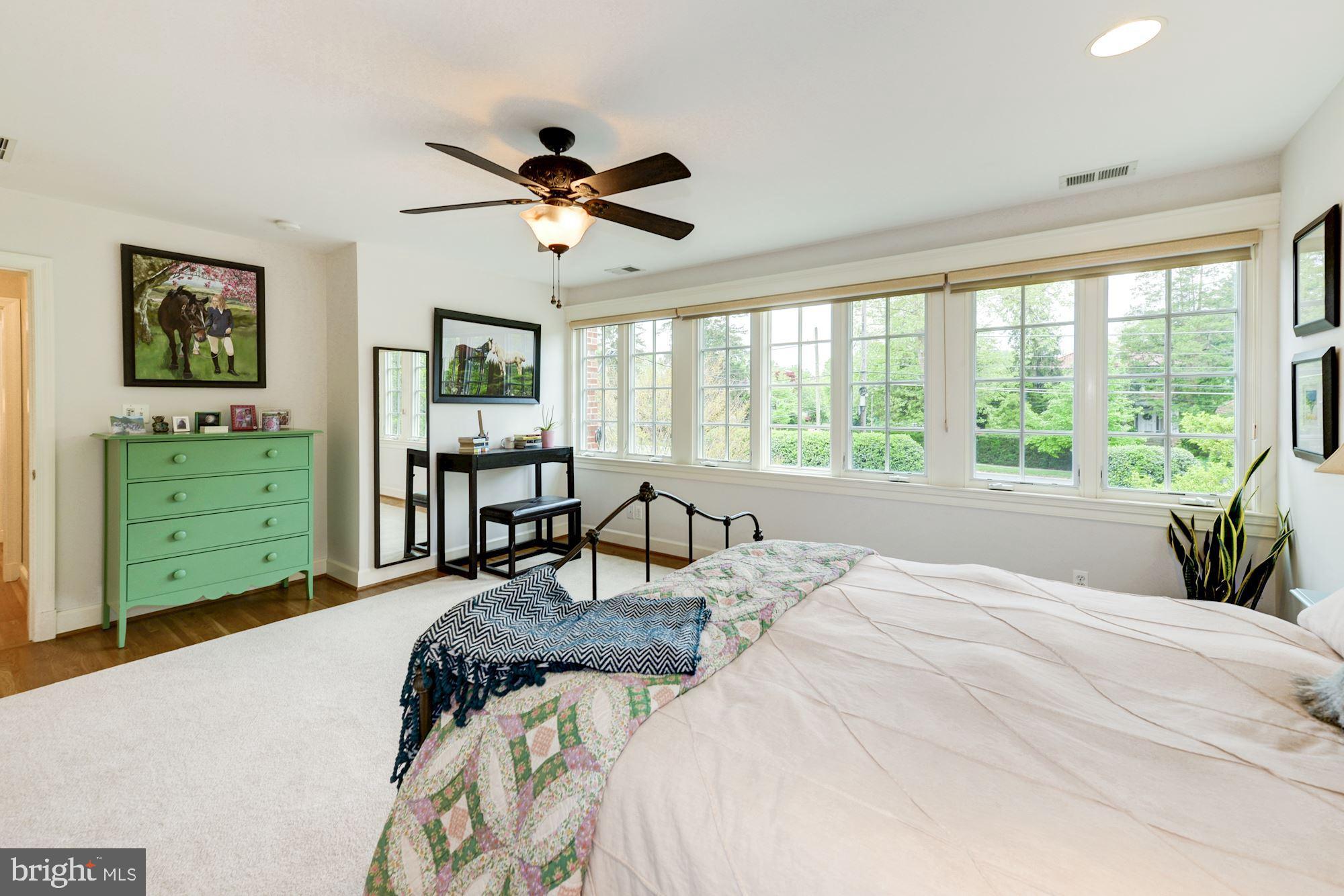 CHEVY CHASE - Residential