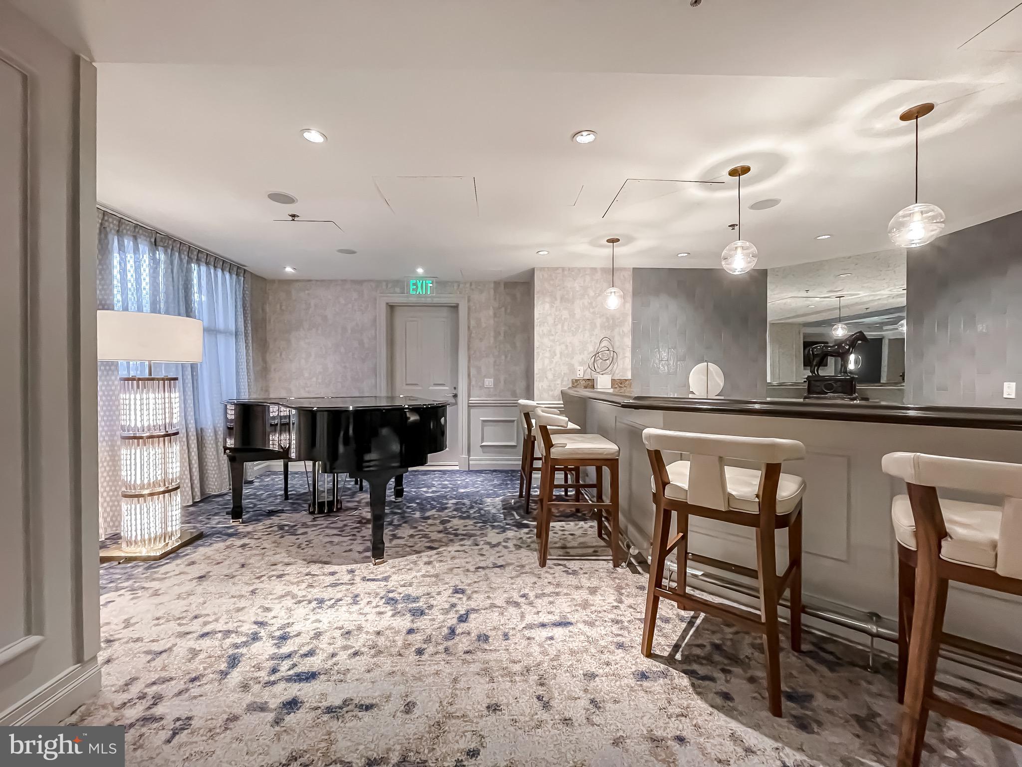 INNER HARBOR - Residential Lease