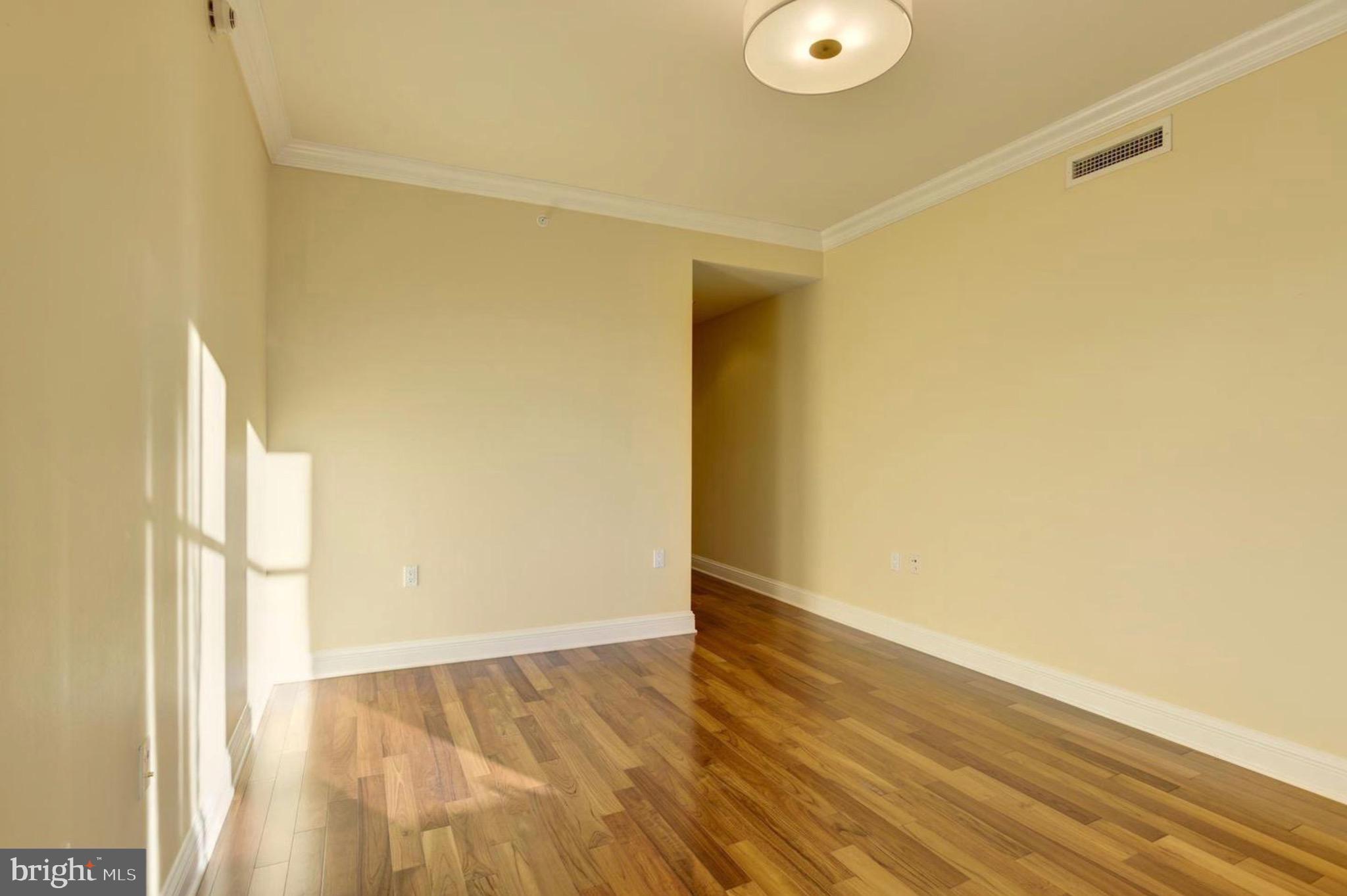 INNER HARBOR - Residential Lease