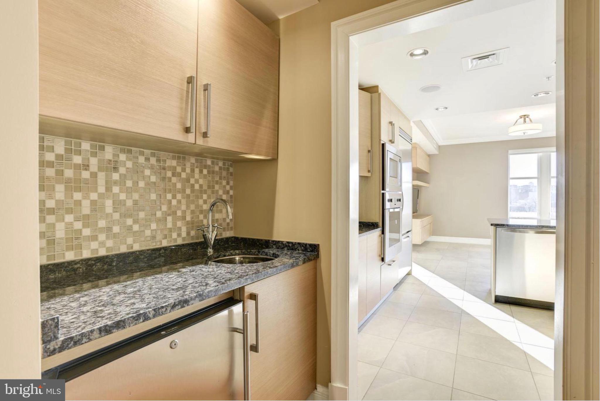 INNER HARBOR - Residential Lease