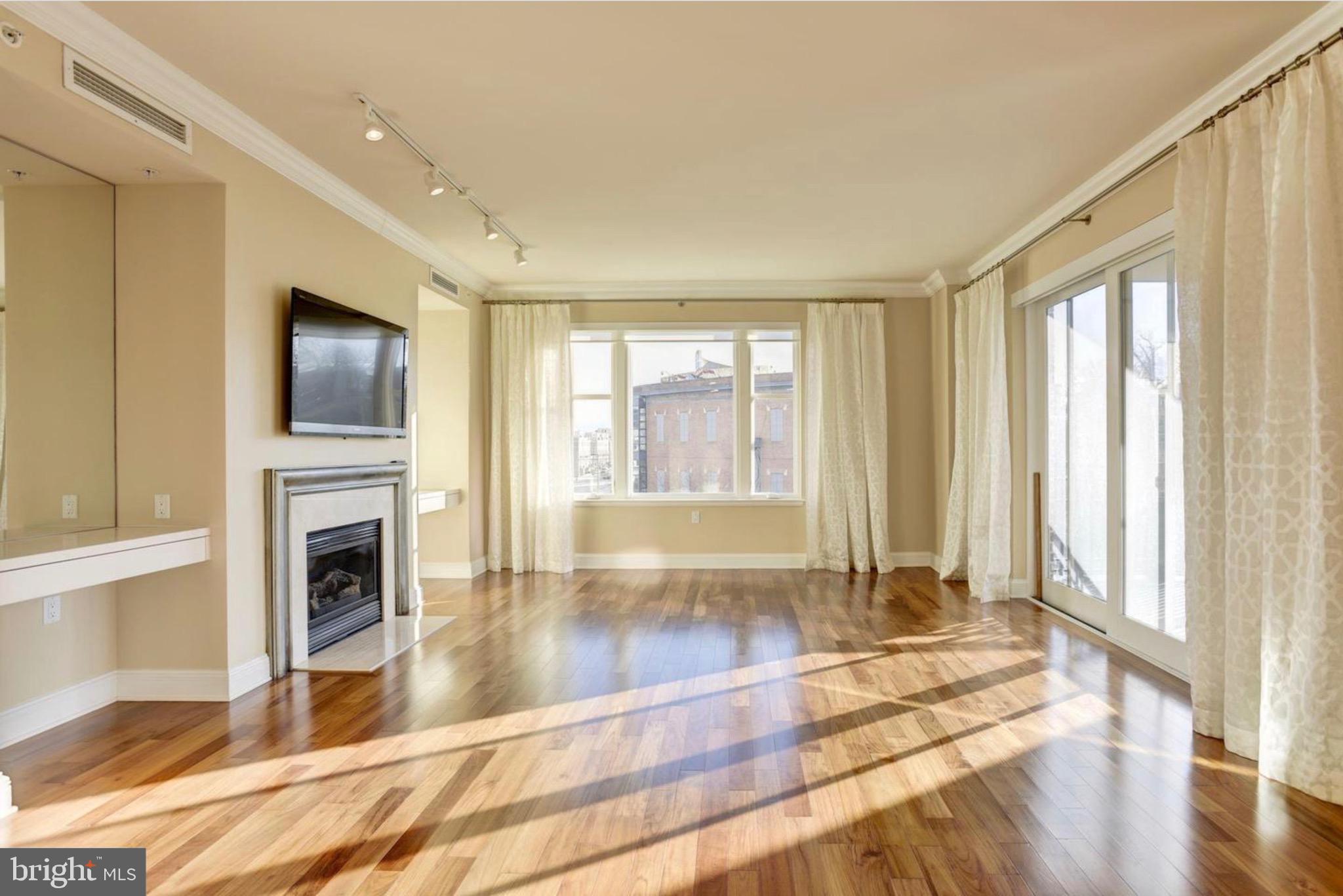 INNER HARBOR - Residential Lease