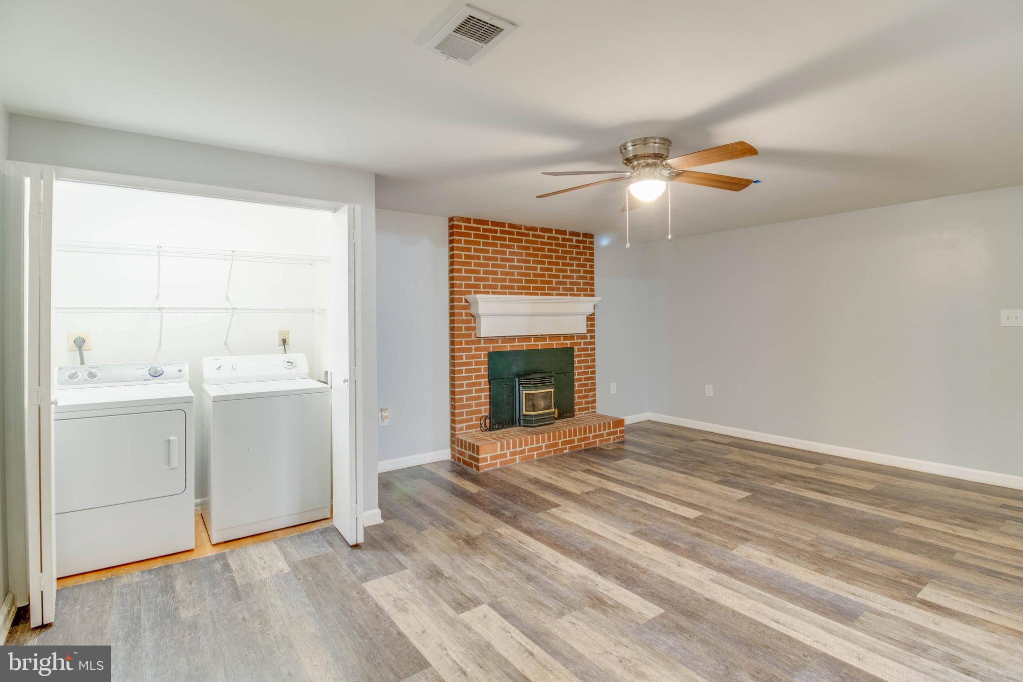 PINEFIELD - Residential