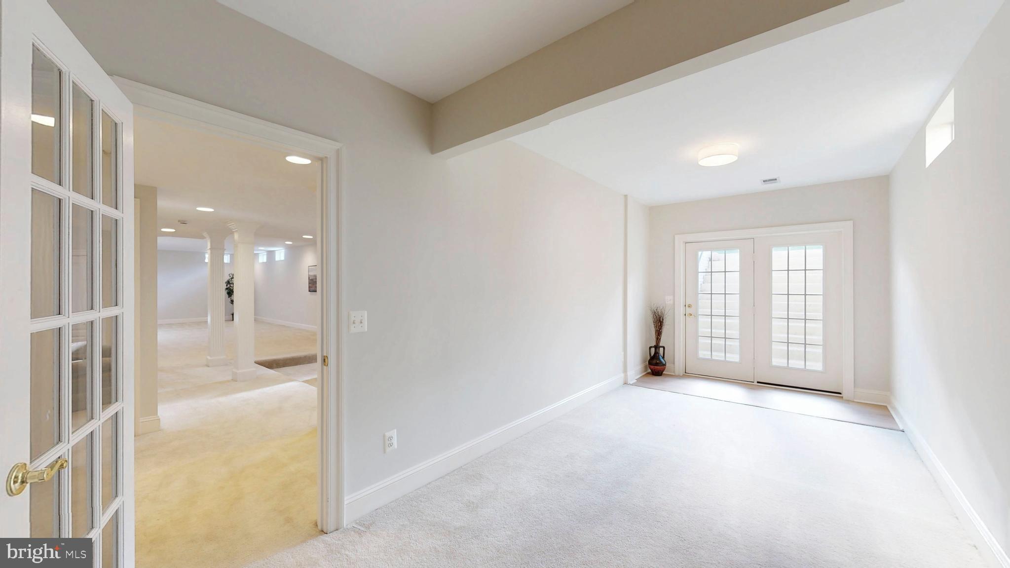 GREAT FALLS GLEN - Residential