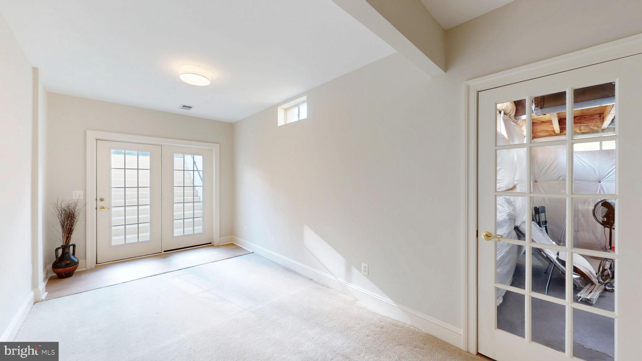 GREAT FALLS GLEN - Residential