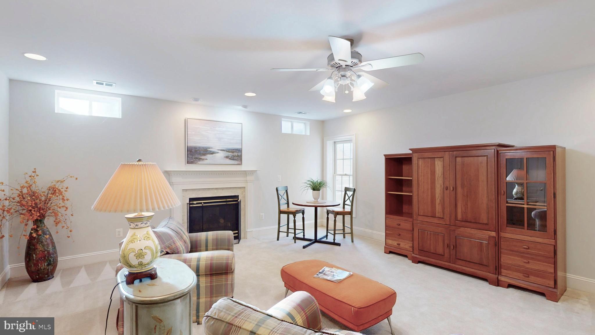 GREAT FALLS GLEN - Residential