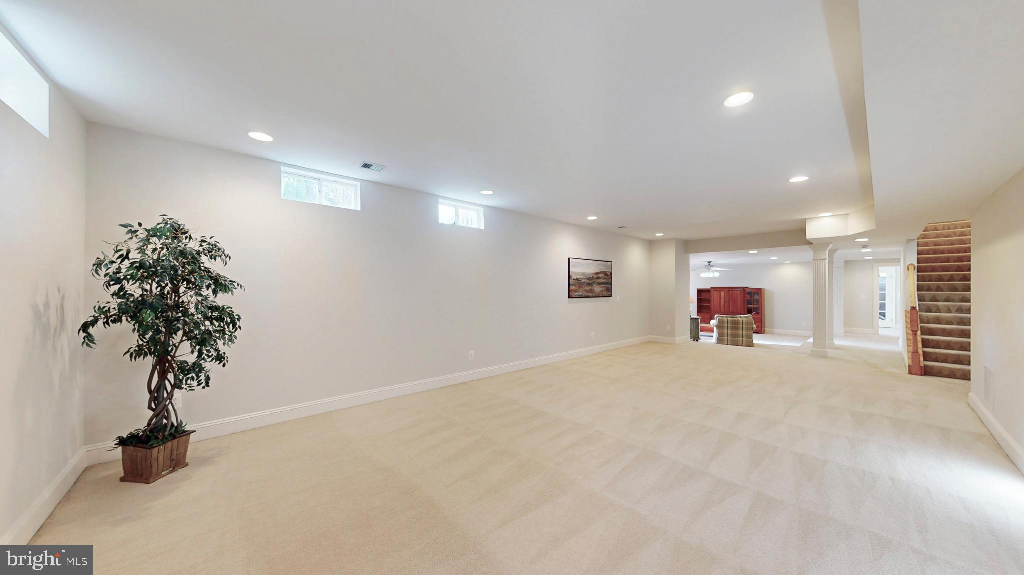 GREAT FALLS GLEN - Residential