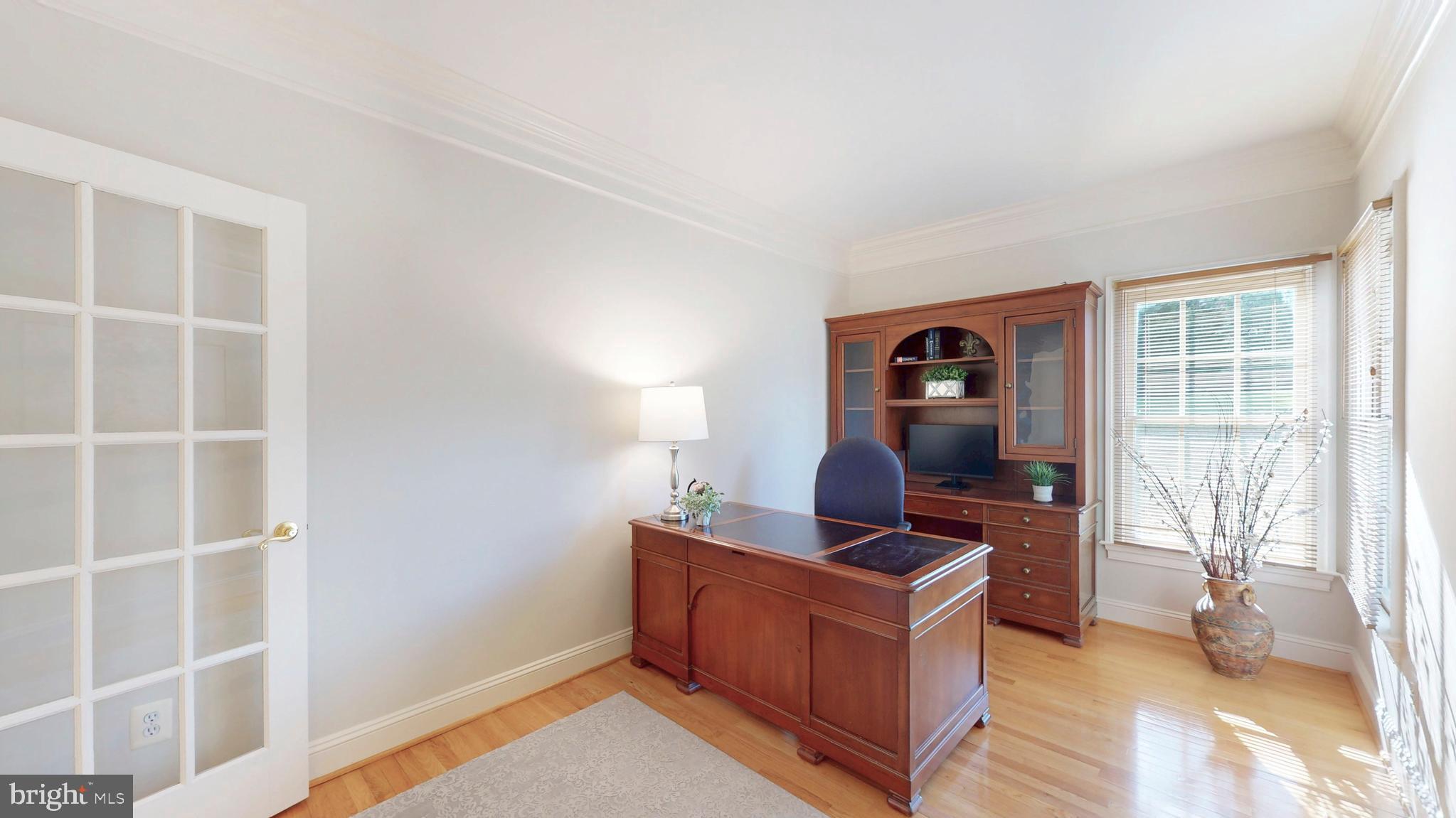 GREAT FALLS GLEN - Residential