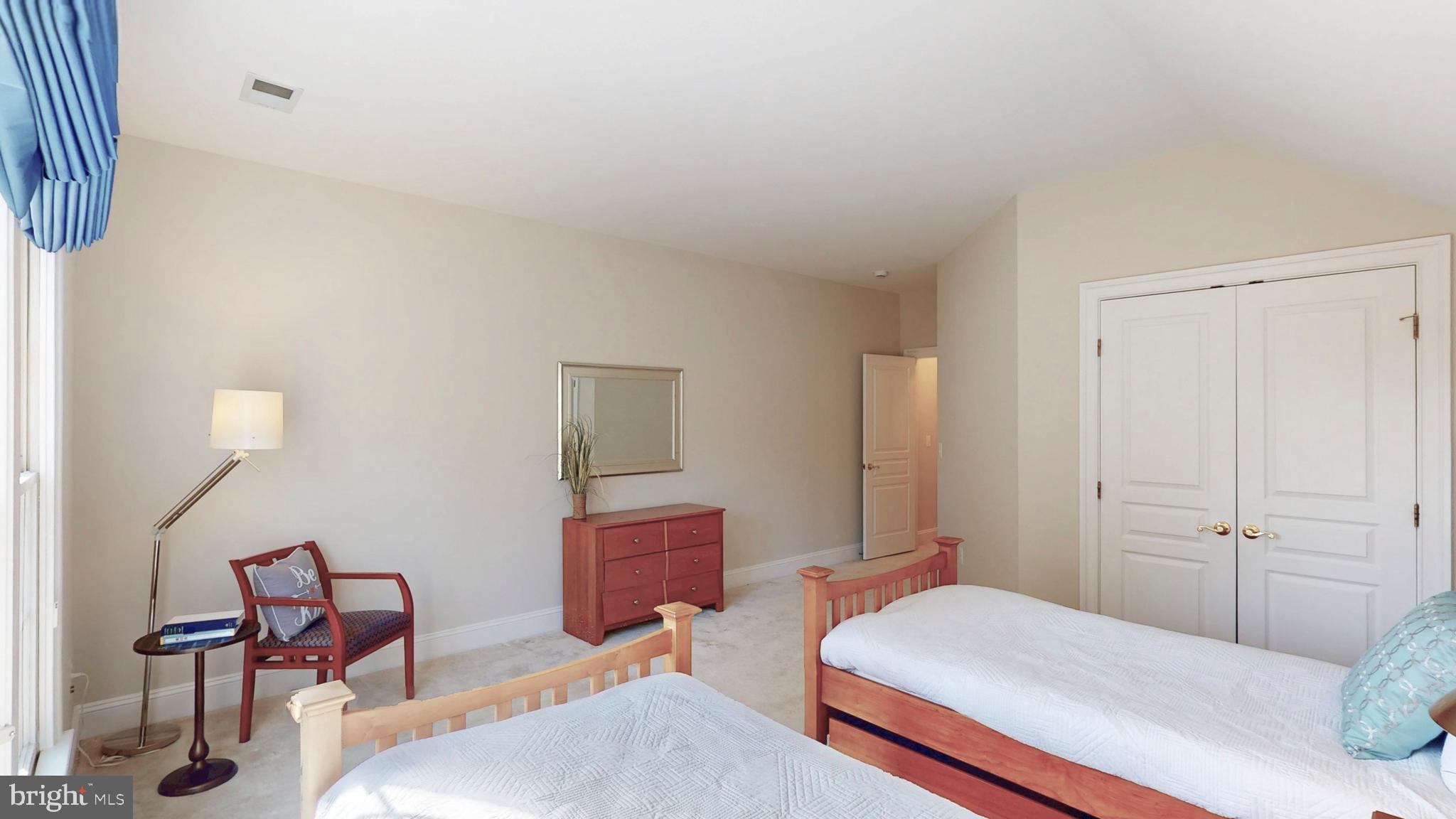 GREAT FALLS GLEN - Residential