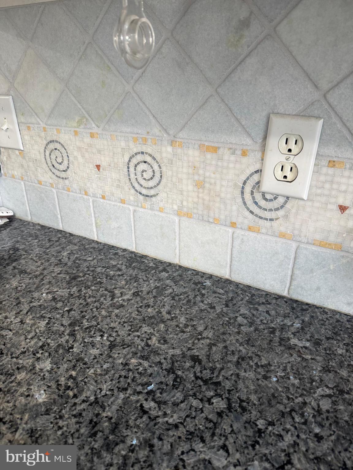 BAYSIDE KEYS - Residential