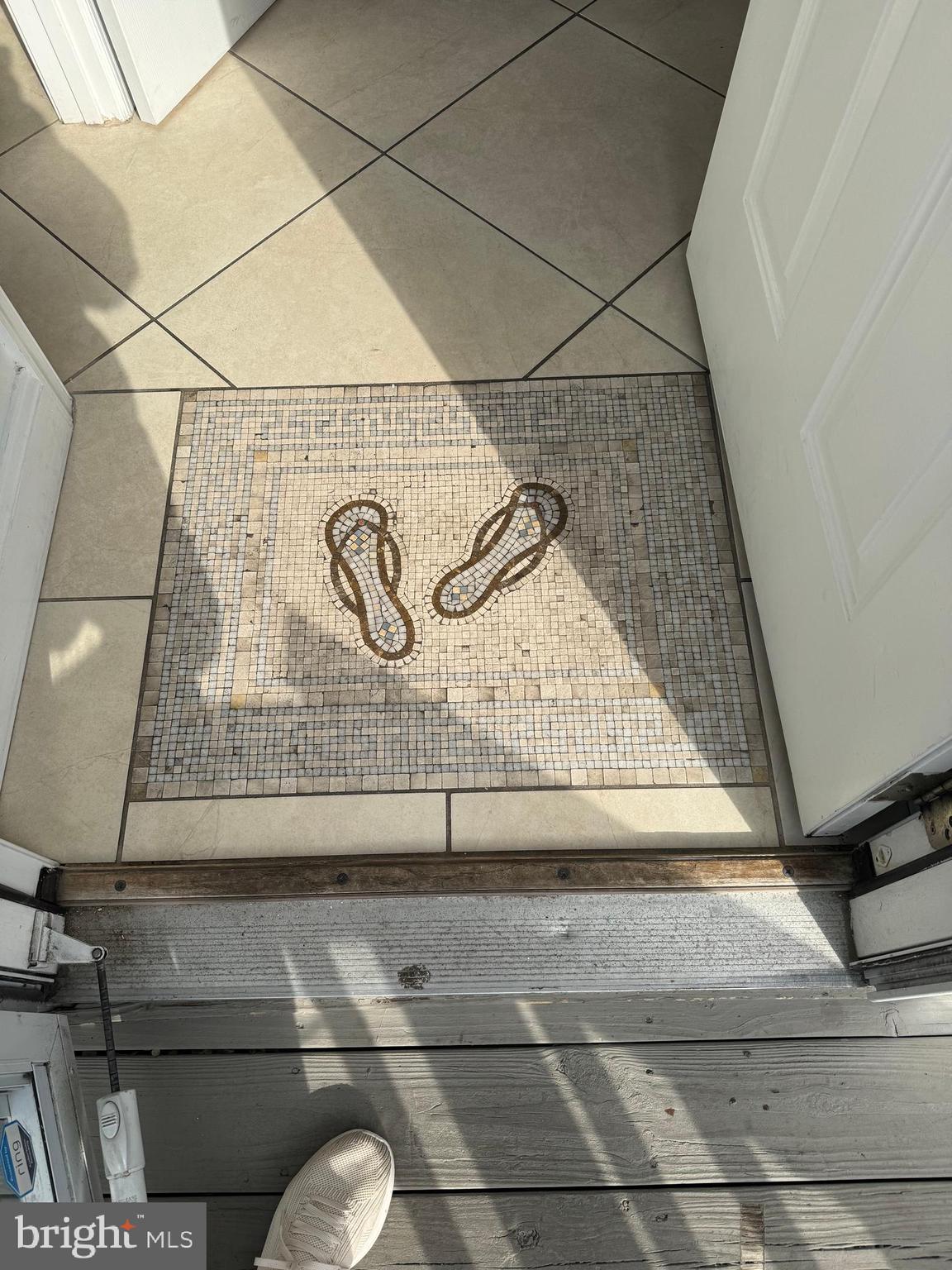 BAYSIDE KEYS - Residential