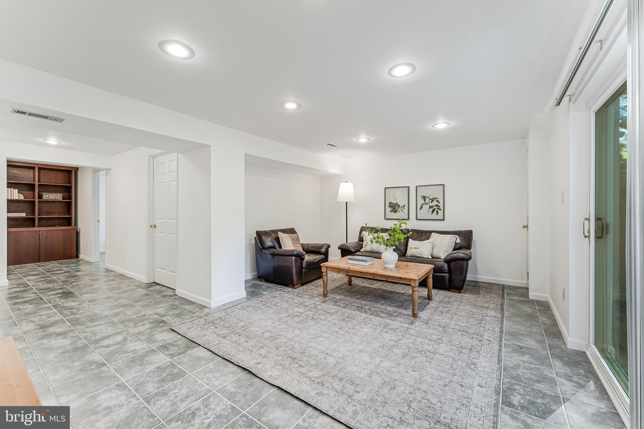 DEEPWOOD - Residential