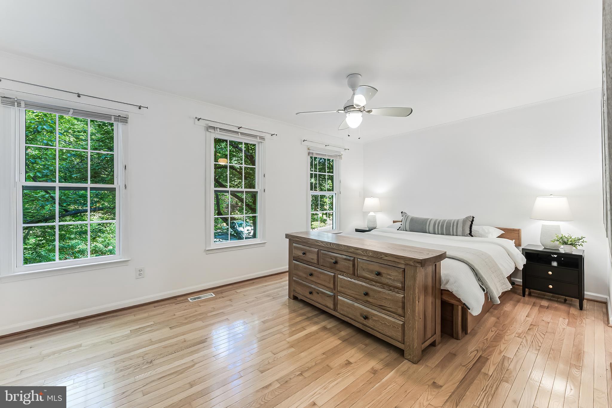 DEEPWOOD - Residential