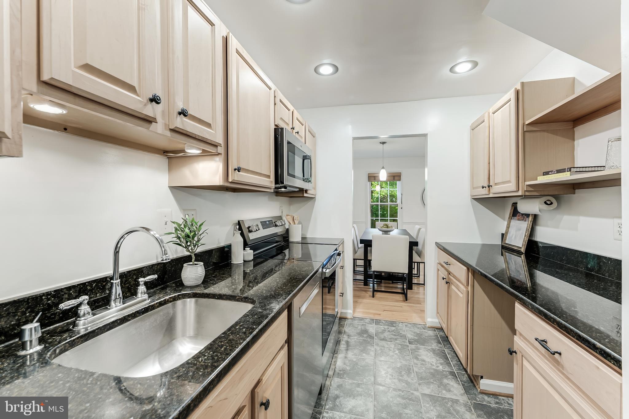 DEEPWOOD - Residential