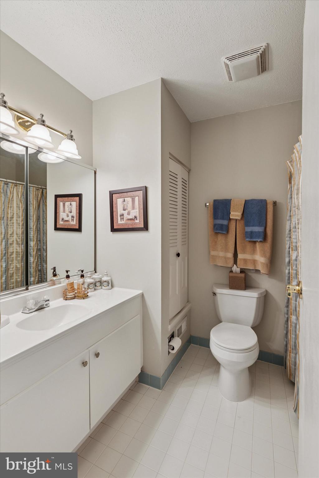 TOWAMENCIN CONDOS - Residential