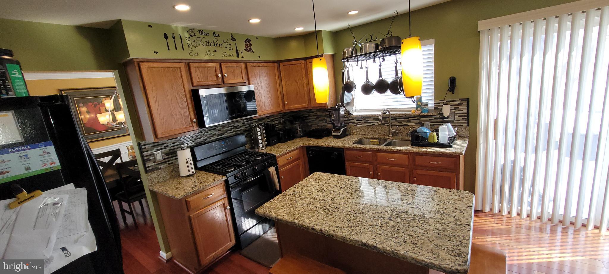 SOMERSET - Residential