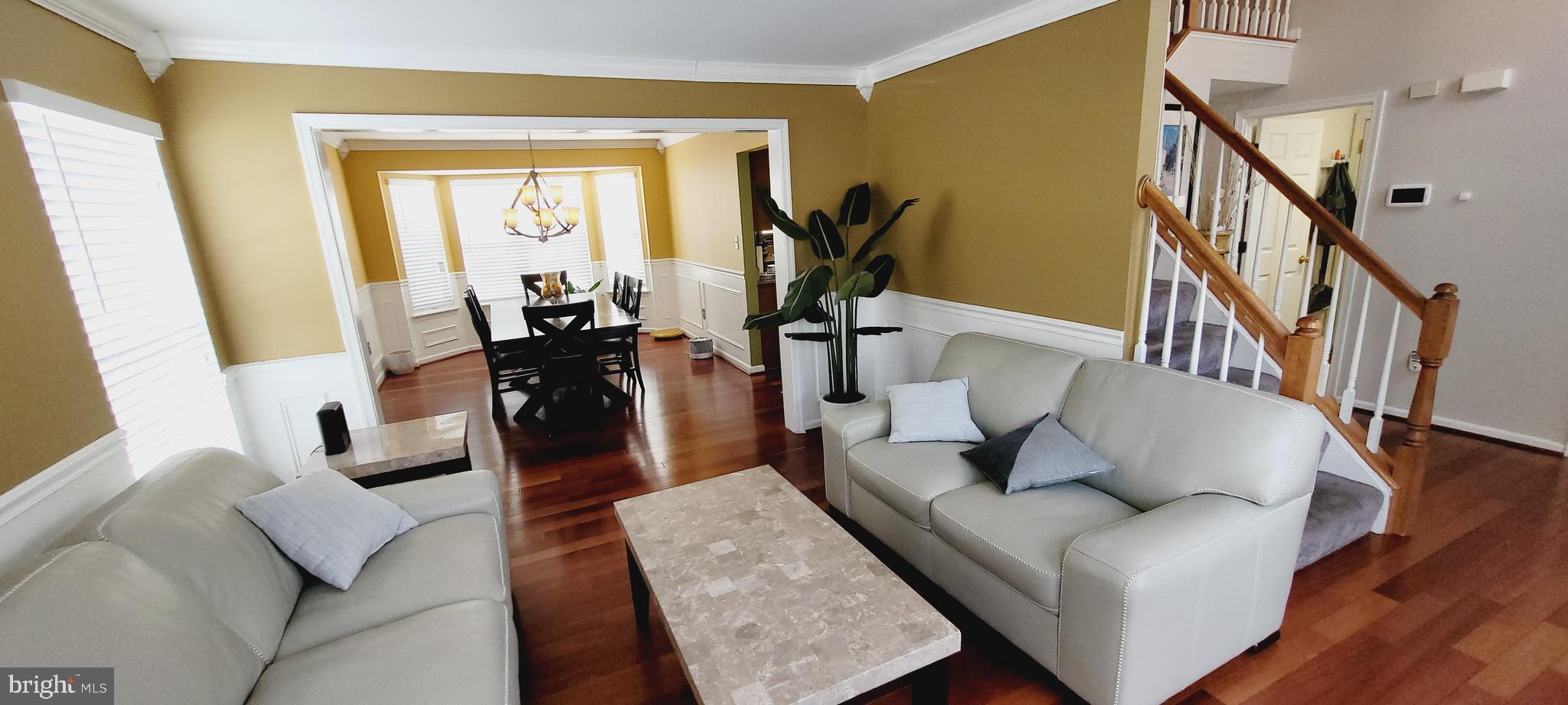 SOMERSET - Residential