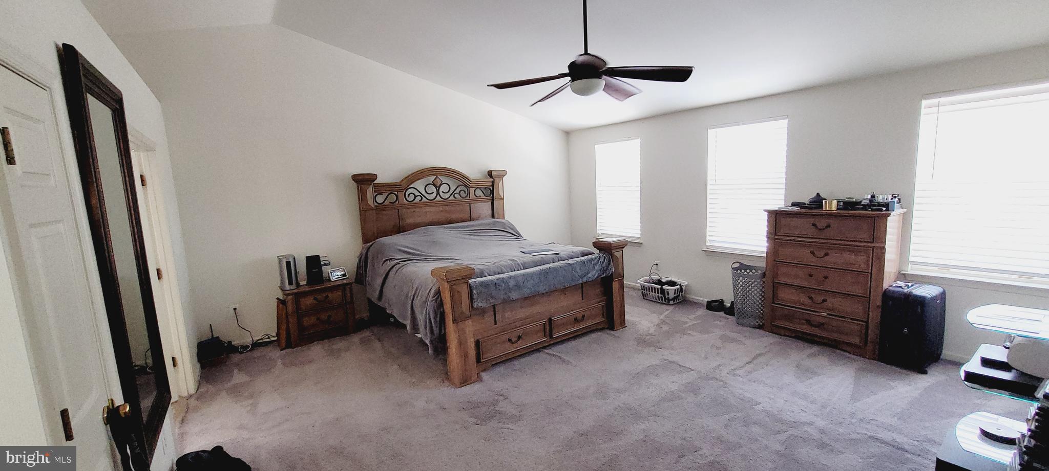 SOMERSET - Residential