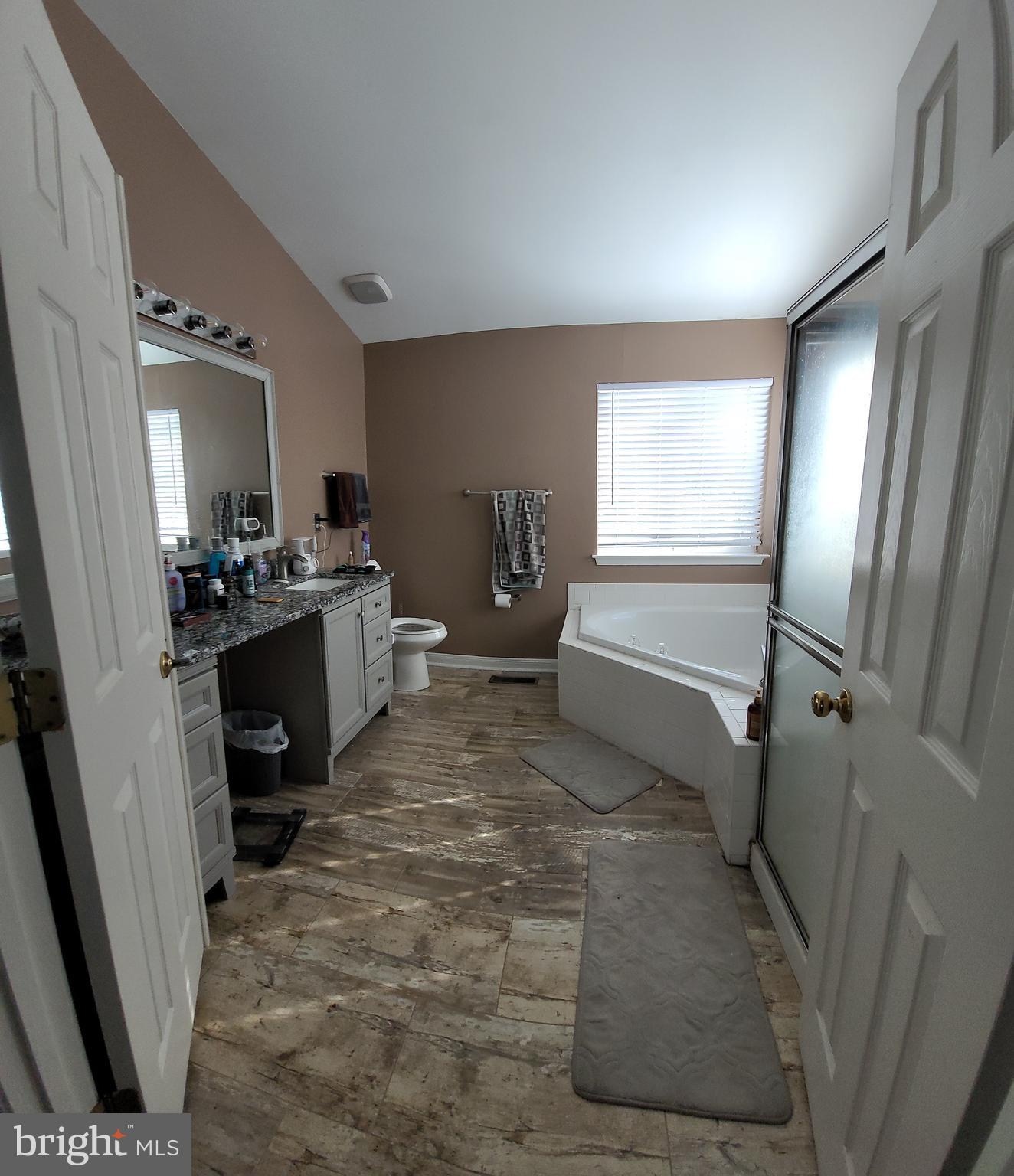 SOMERSET - Residential