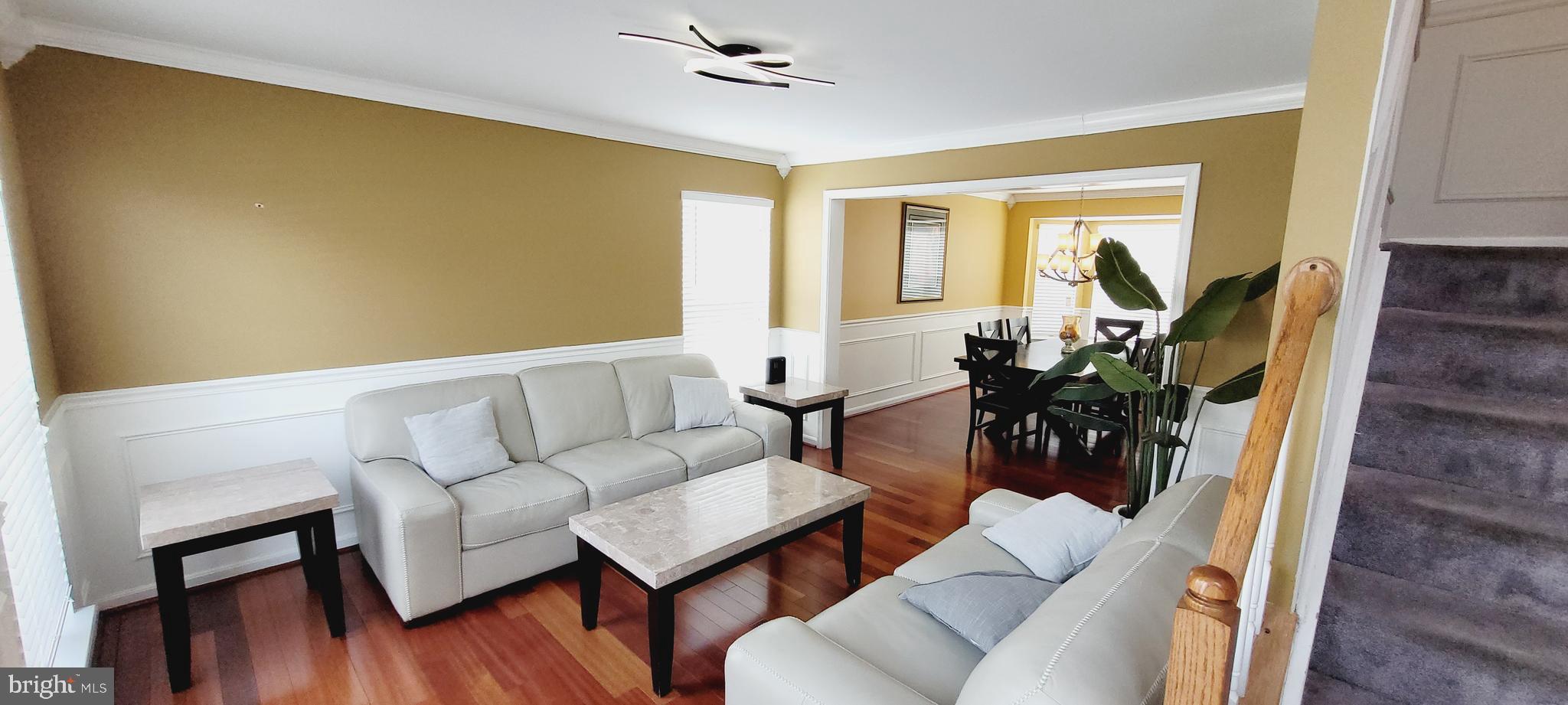 SOMERSET - Residential