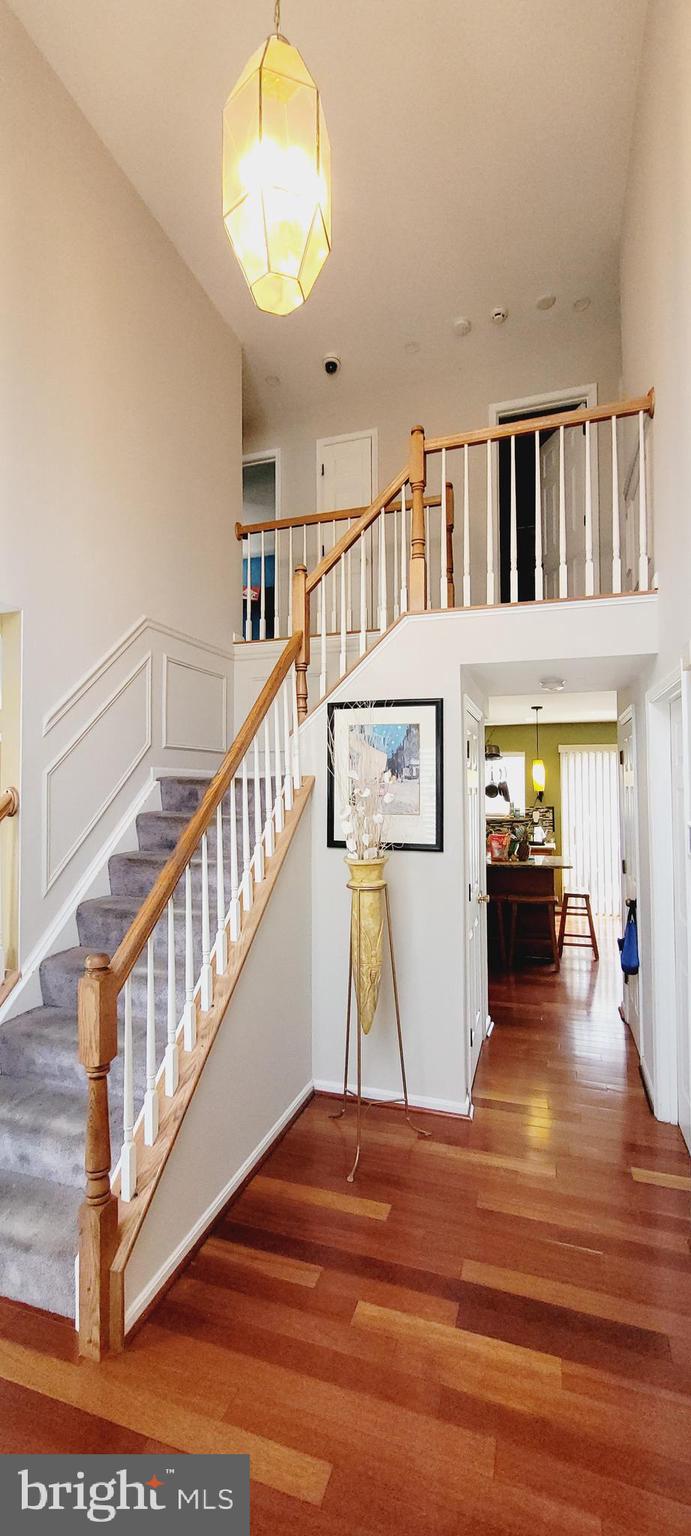 SOMERSET - Residential