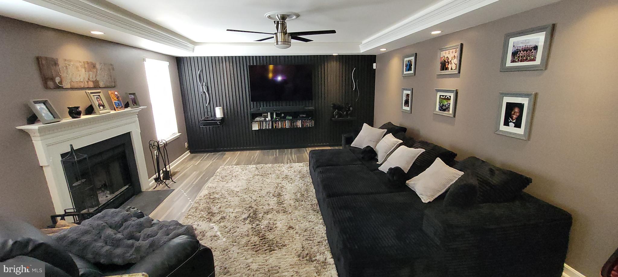 SOMERSET - Residential