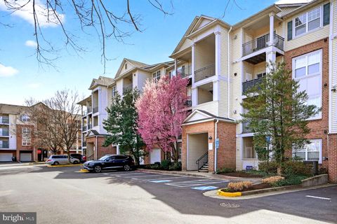 12144 GARDEN GROVE CIRCLE 301 FAIRFAX VA 22030