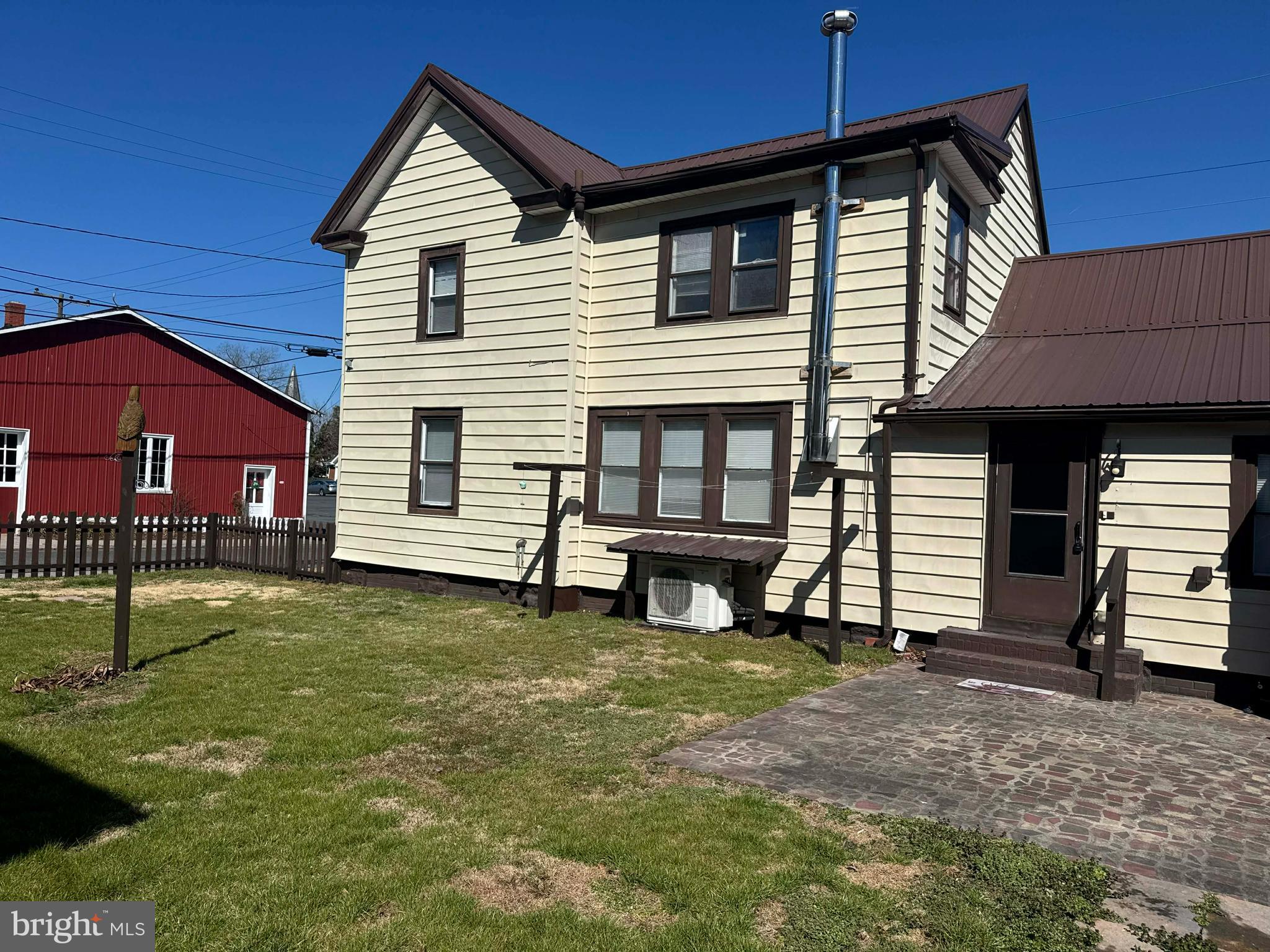 NONE AVAILABLE - Residential Lease