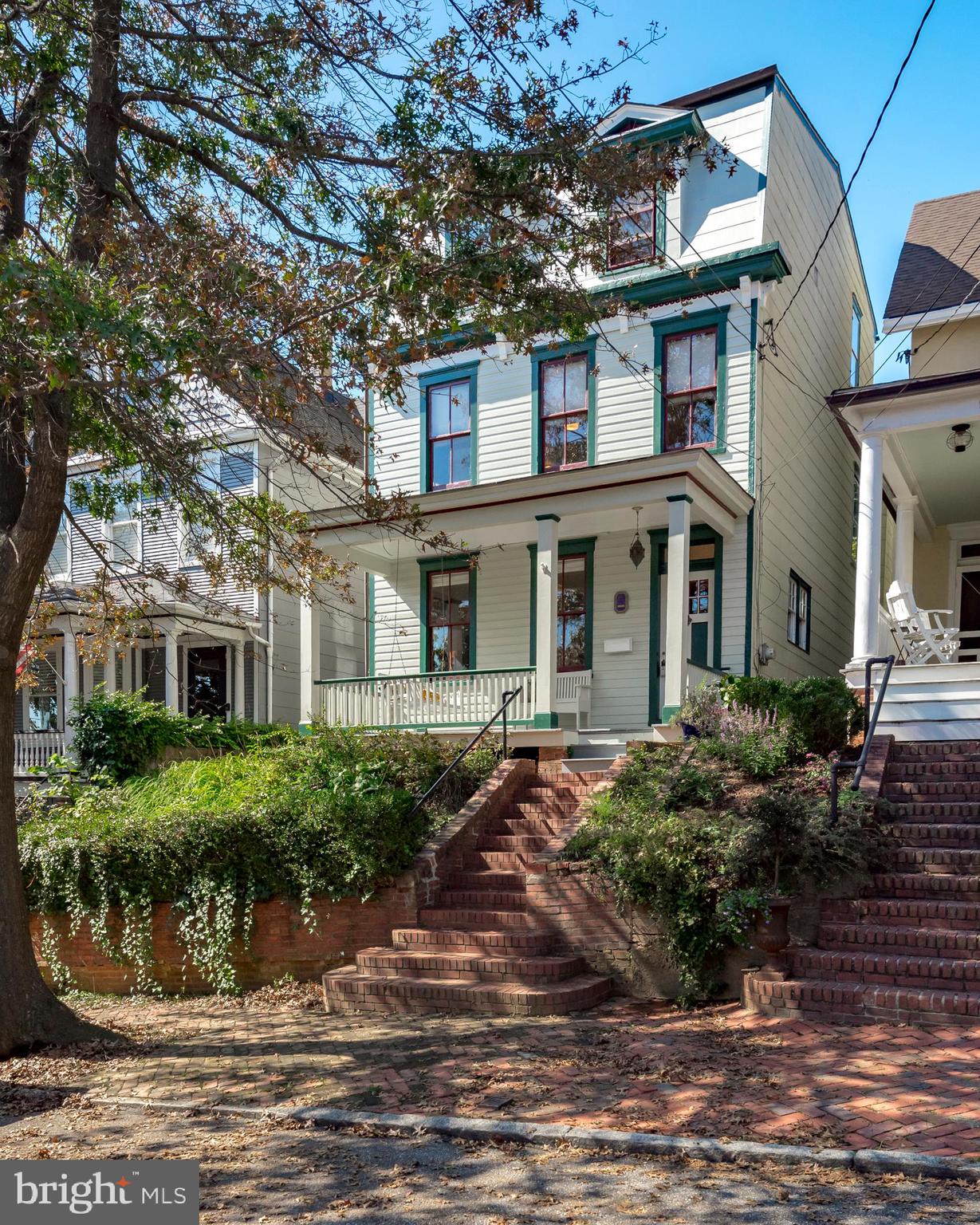 HISTORIC DISTRICT - Residential