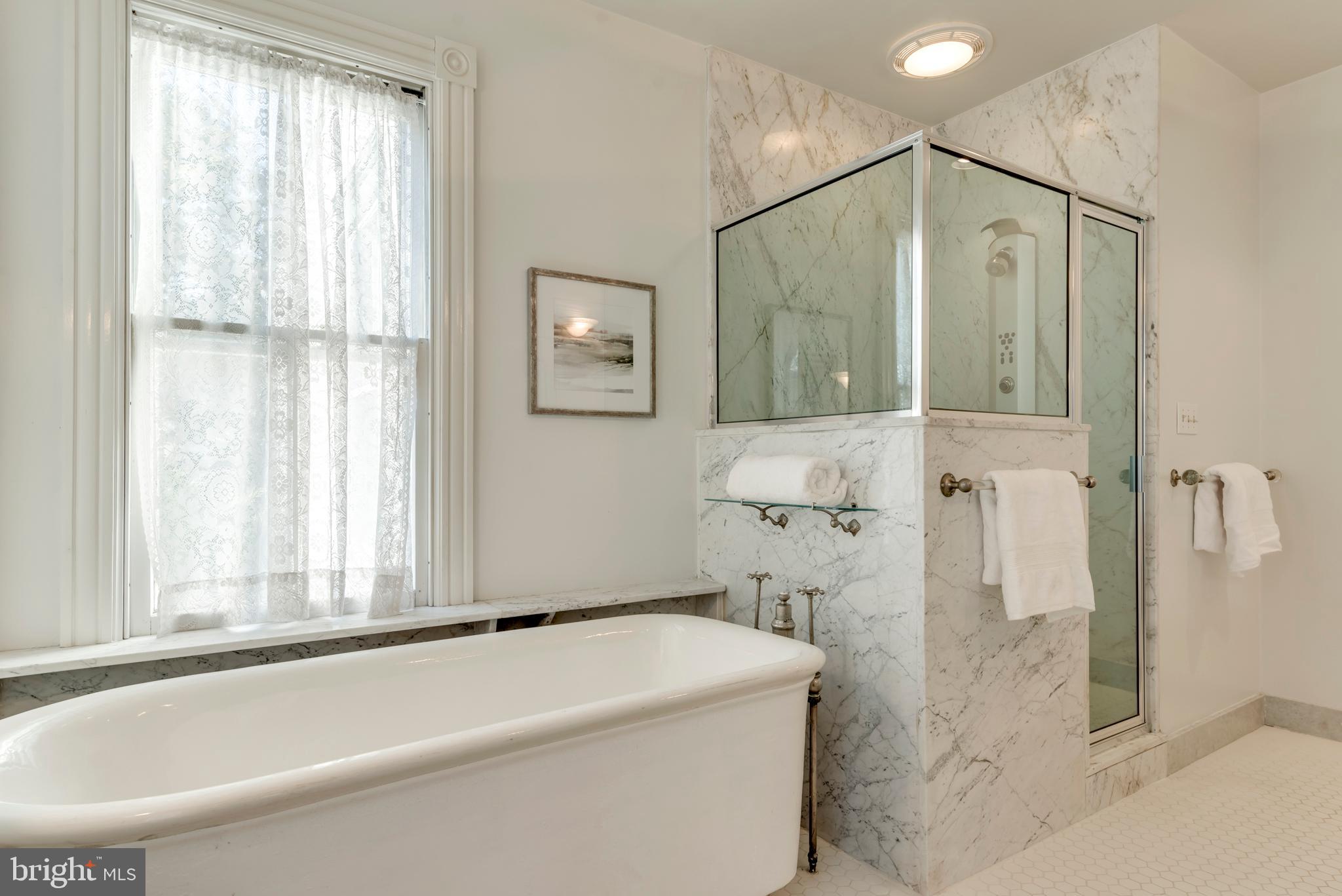 HISTORIC DISTRICT - Residential