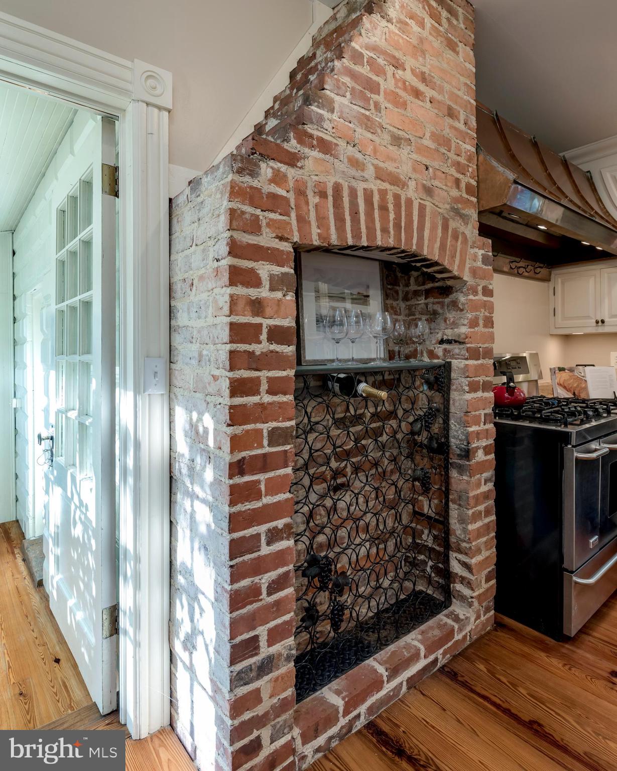 HISTORIC DISTRICT - Residential