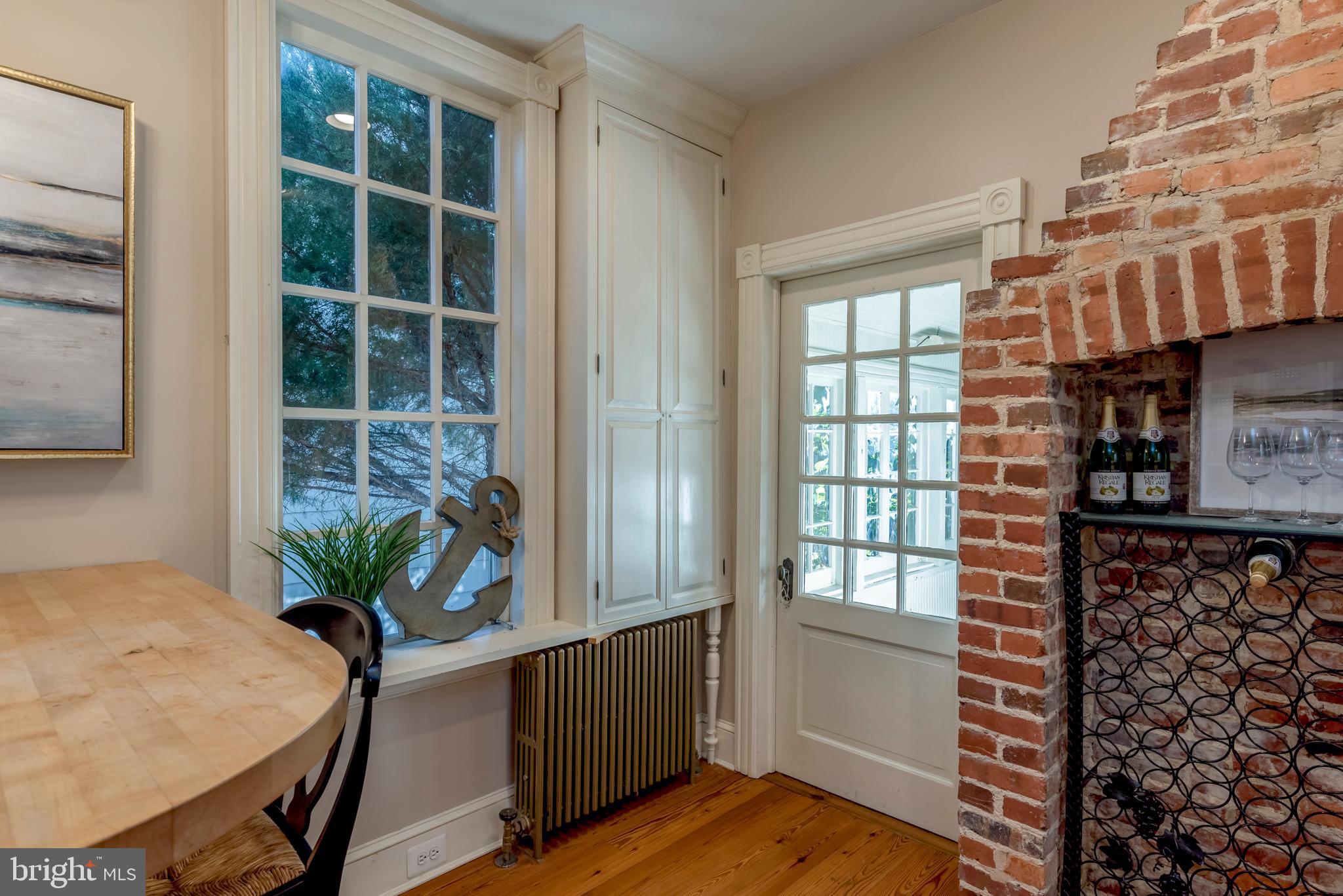 HISTORIC DISTRICT - Residential