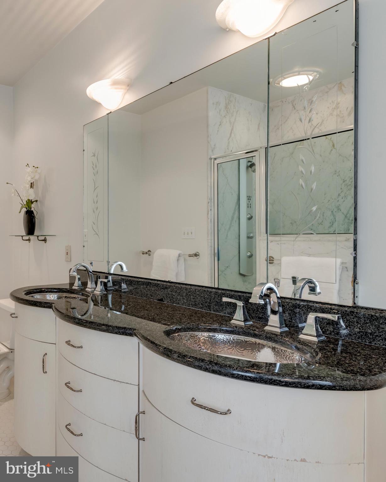 HISTORIC DISTRICT - Residential